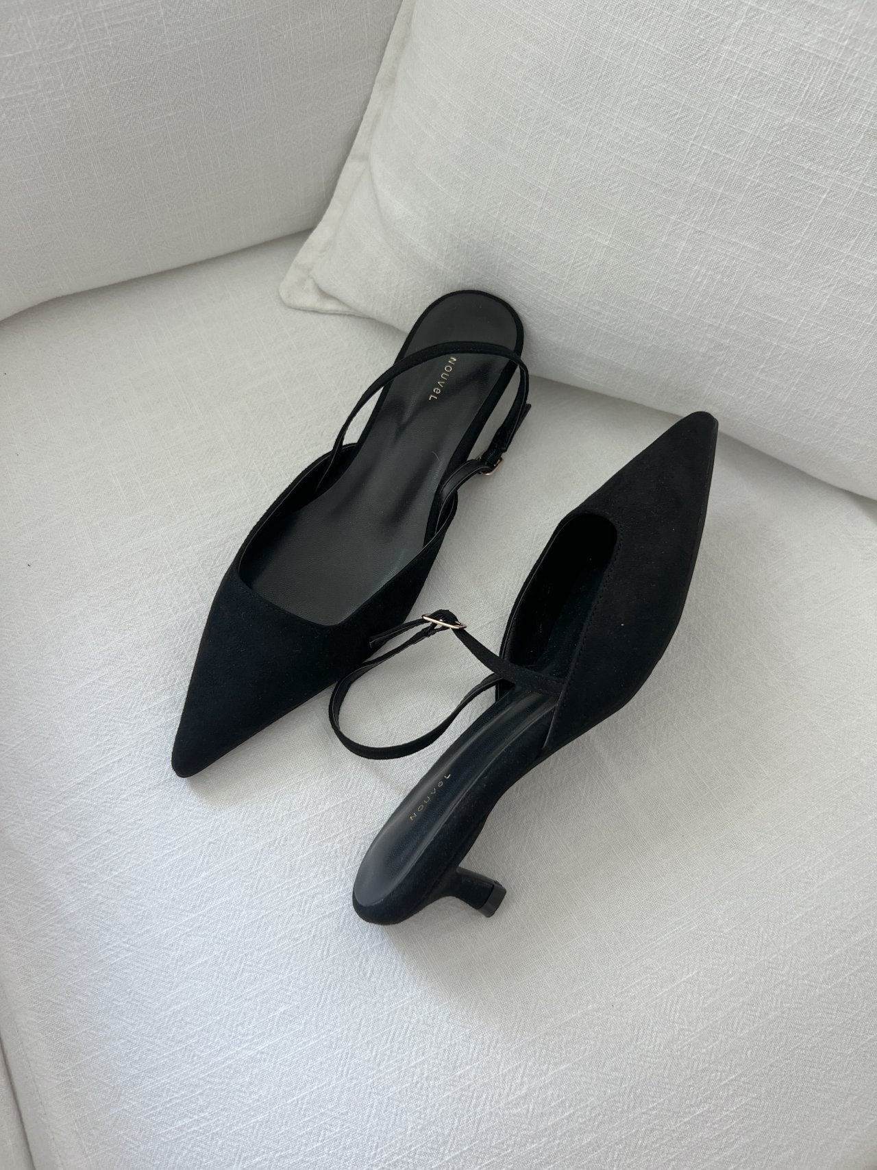 Suede 3 cm sling back