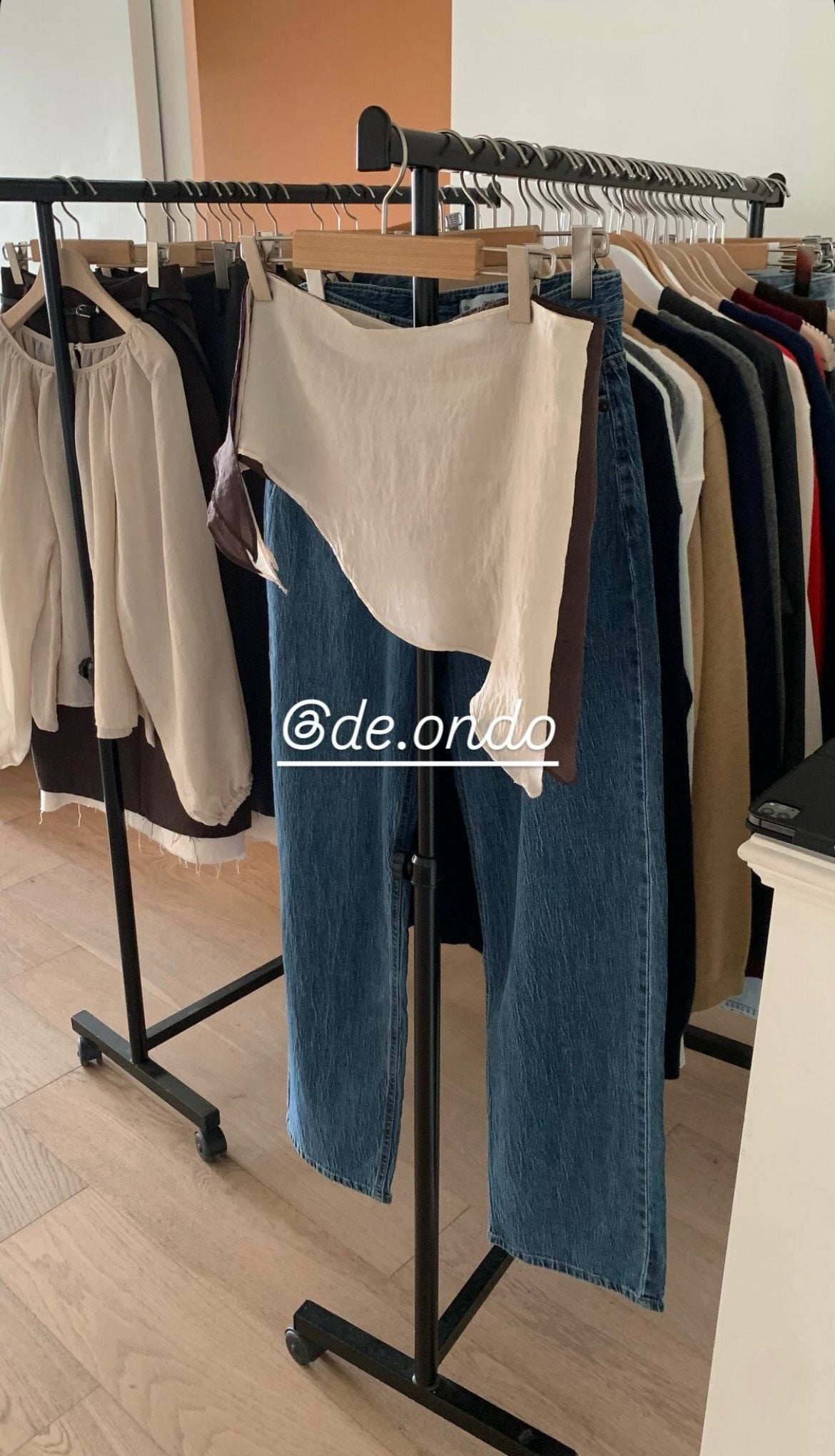 crease denim