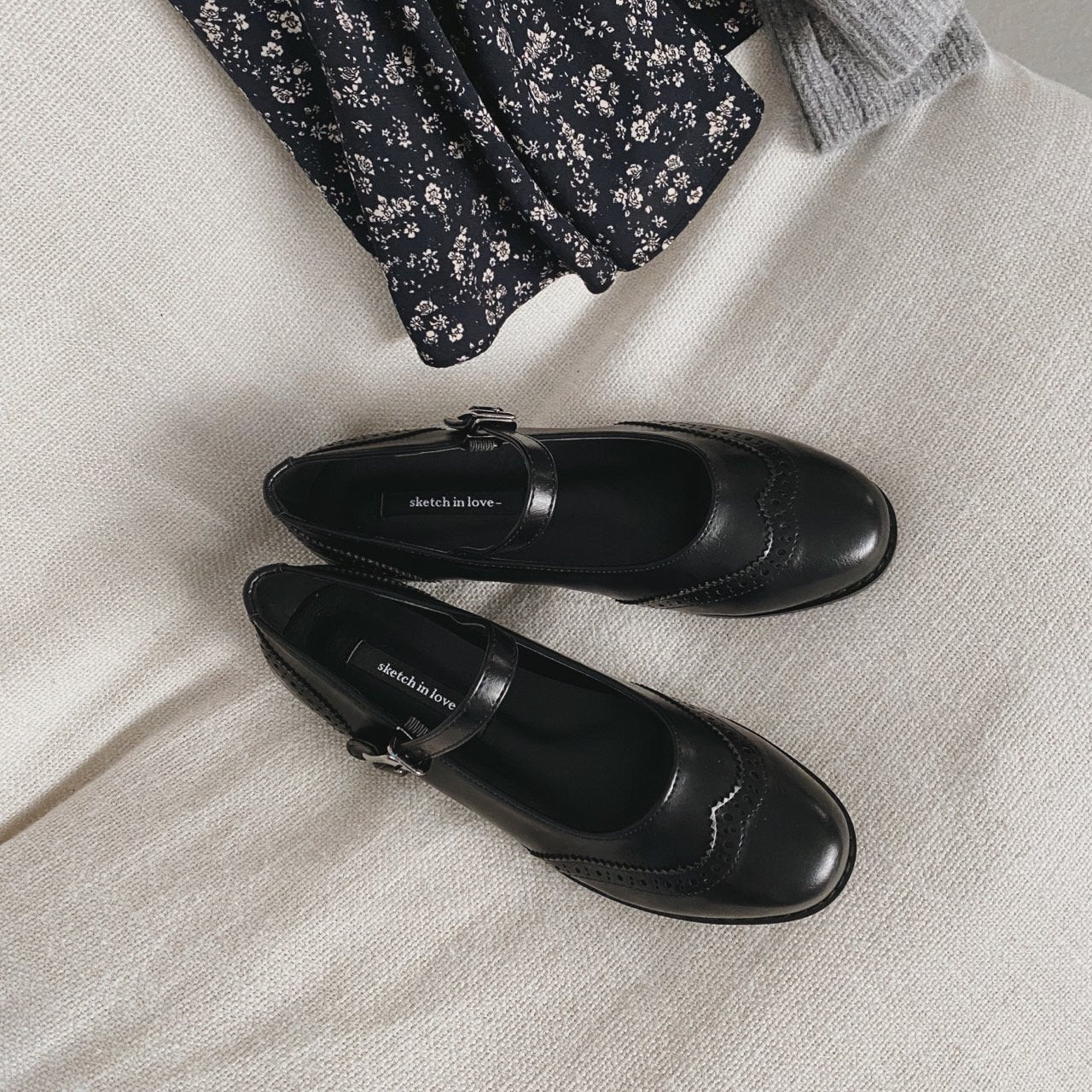 Vintage wingtip mary jane loafer