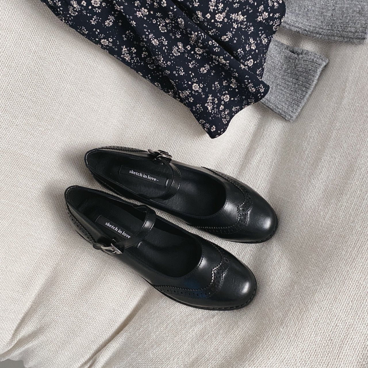 Vintage wingtip mary jane loafer