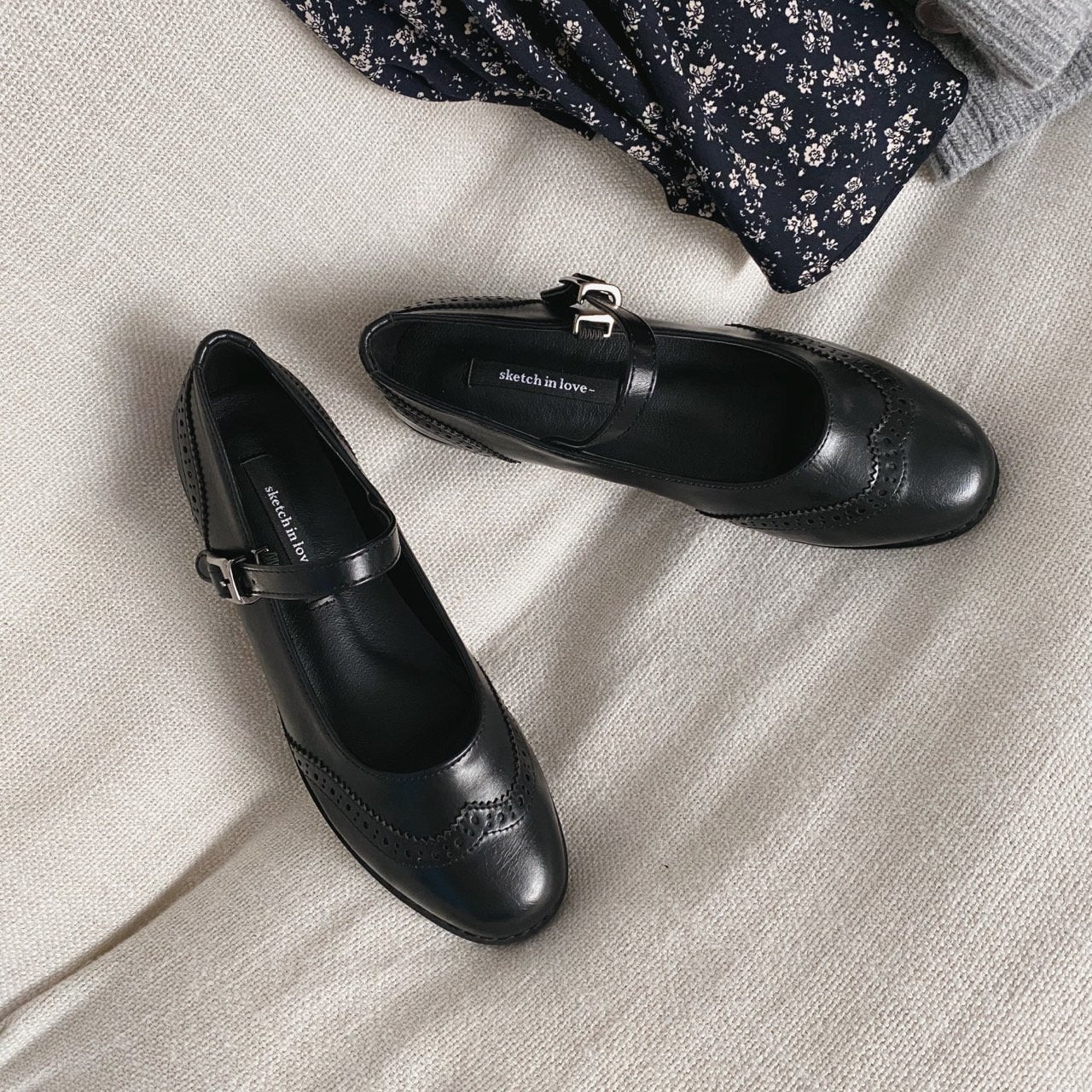 Vintage wingtip mary jane loafer