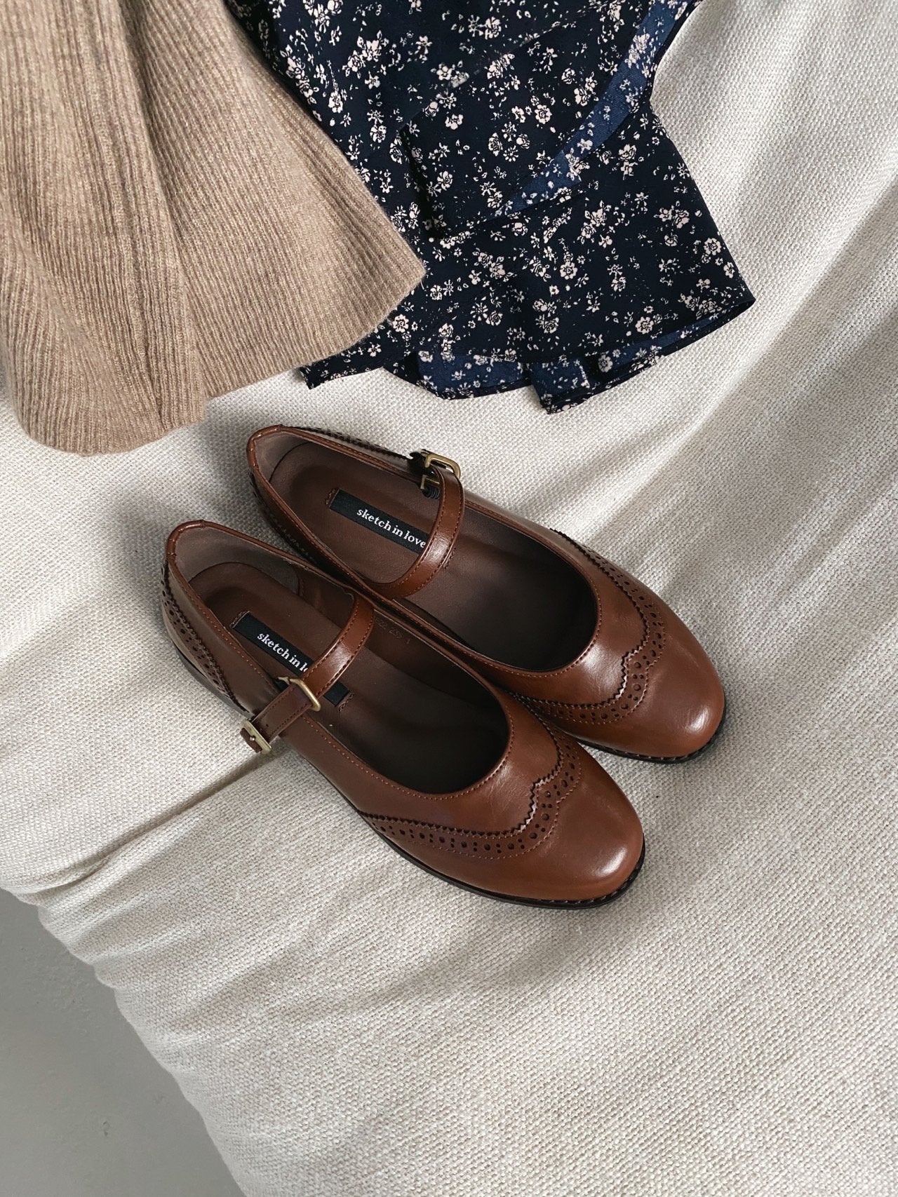 Vintage wingtip mary jane loafer