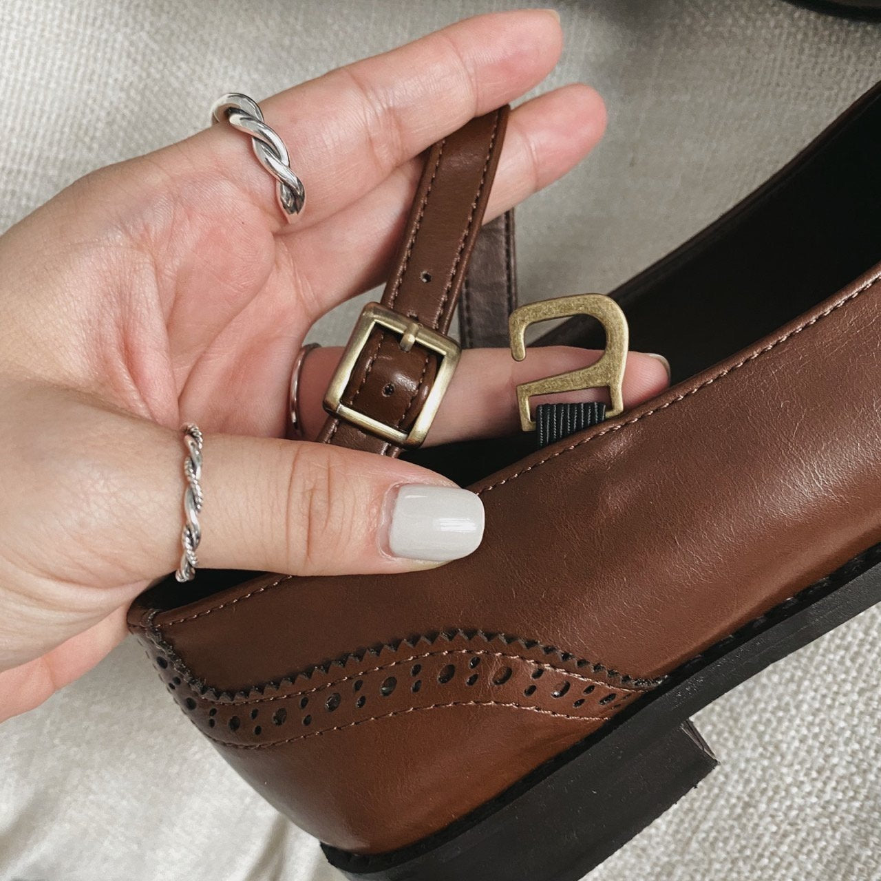 Vintage wingtip mary jane loafer