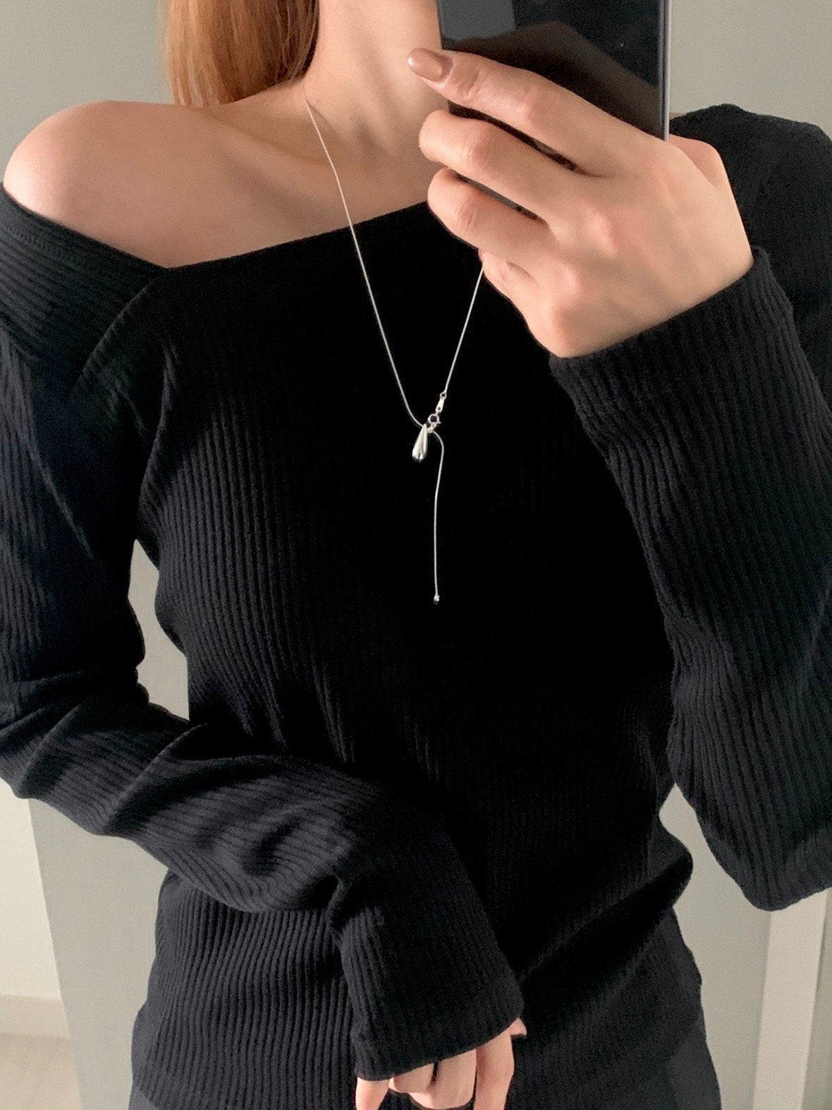snake string water drop necklace