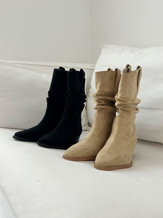 Western shirring boots