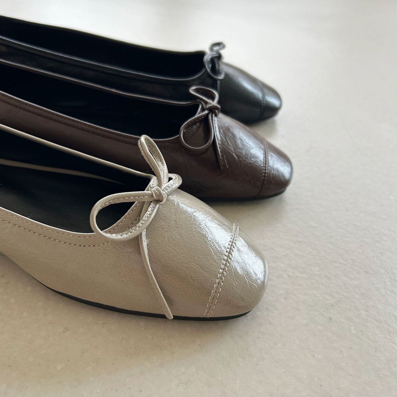 sol autumn ribbon flat