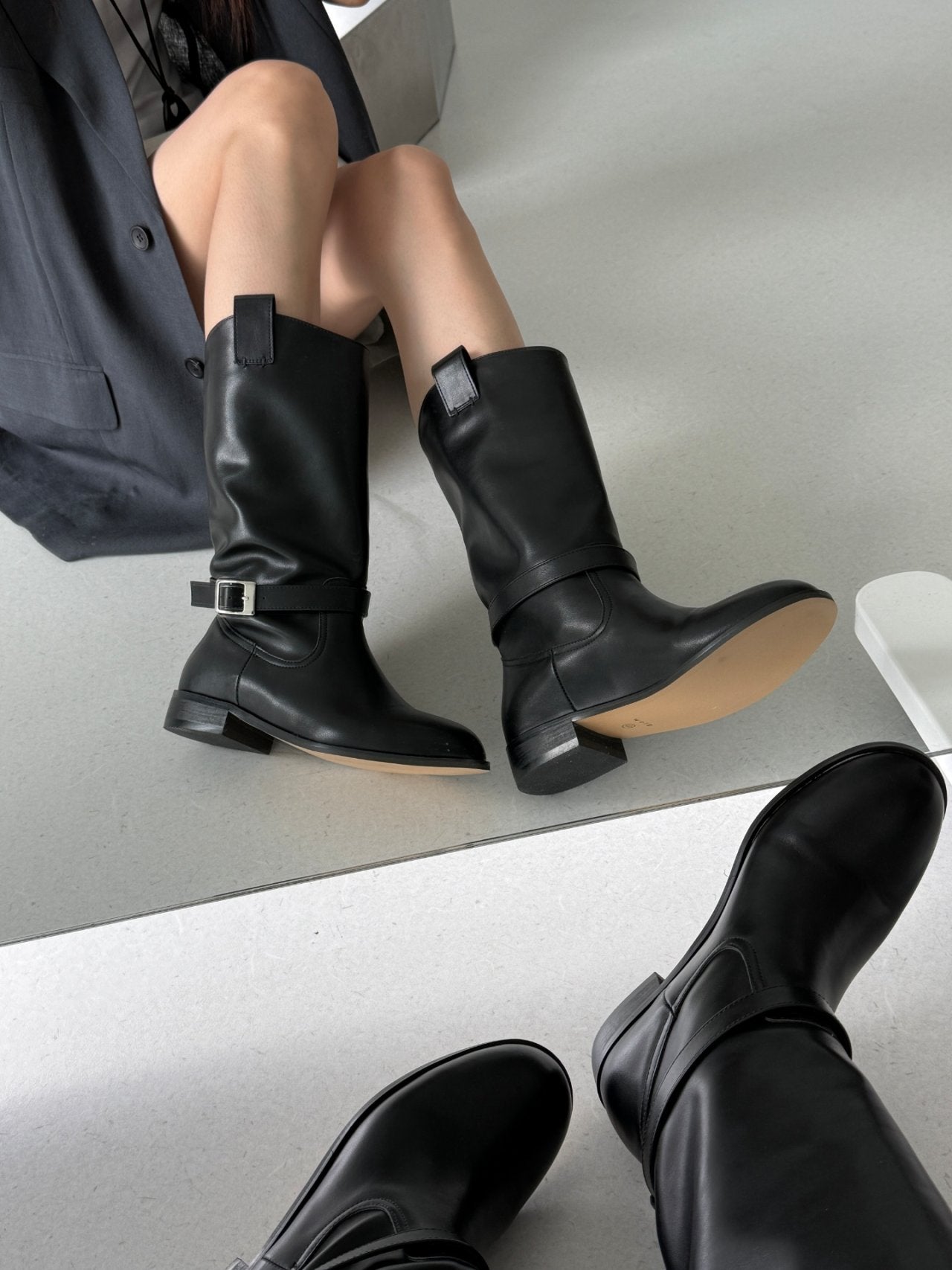 Western Classic Middle Boots