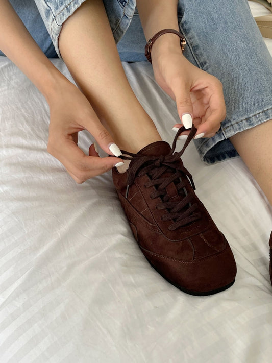 Daily Flat Sneakers
