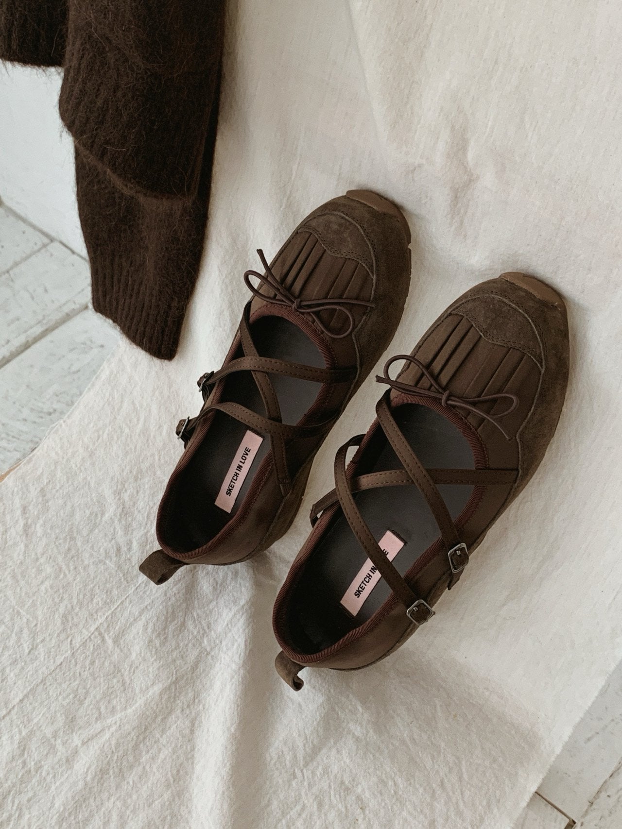 Fringe Ribbon Sneakers-3col