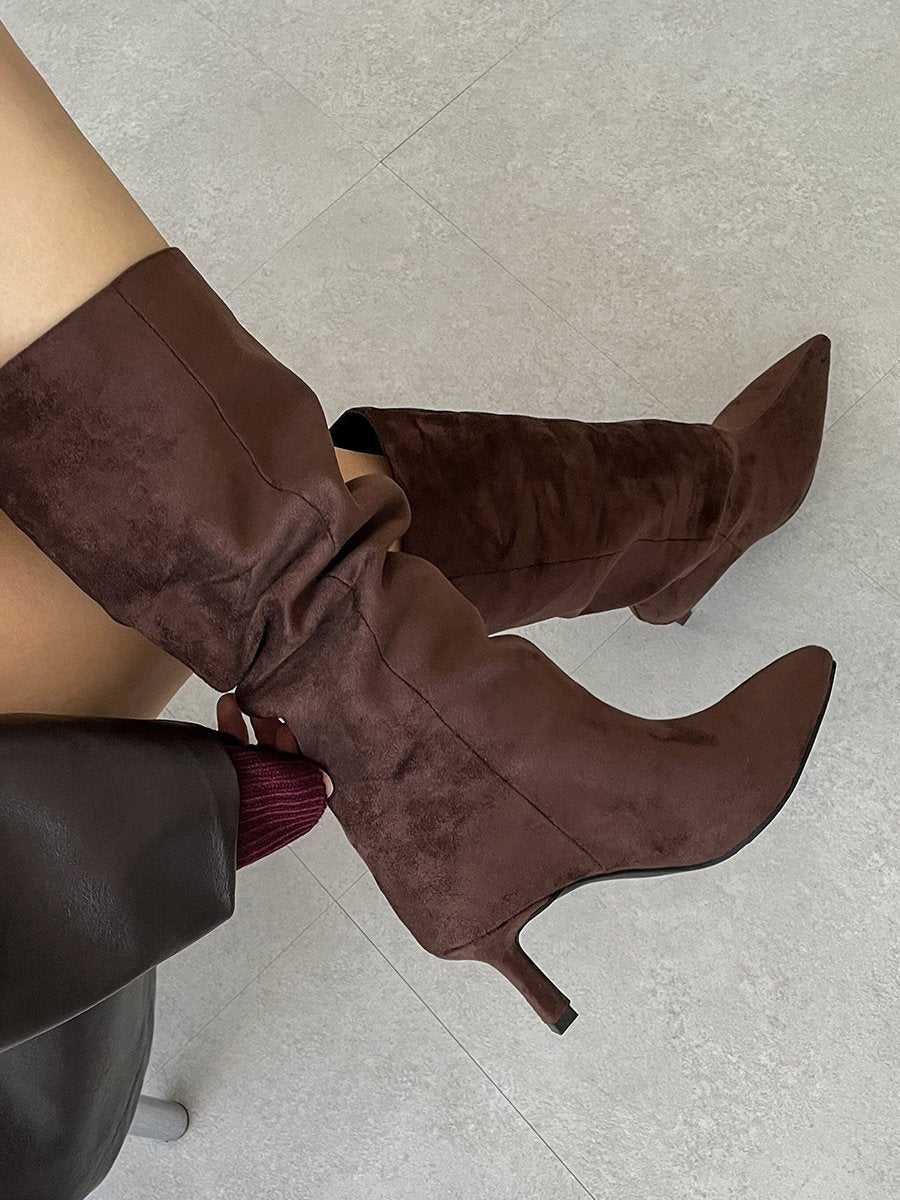 pleated suede long boots