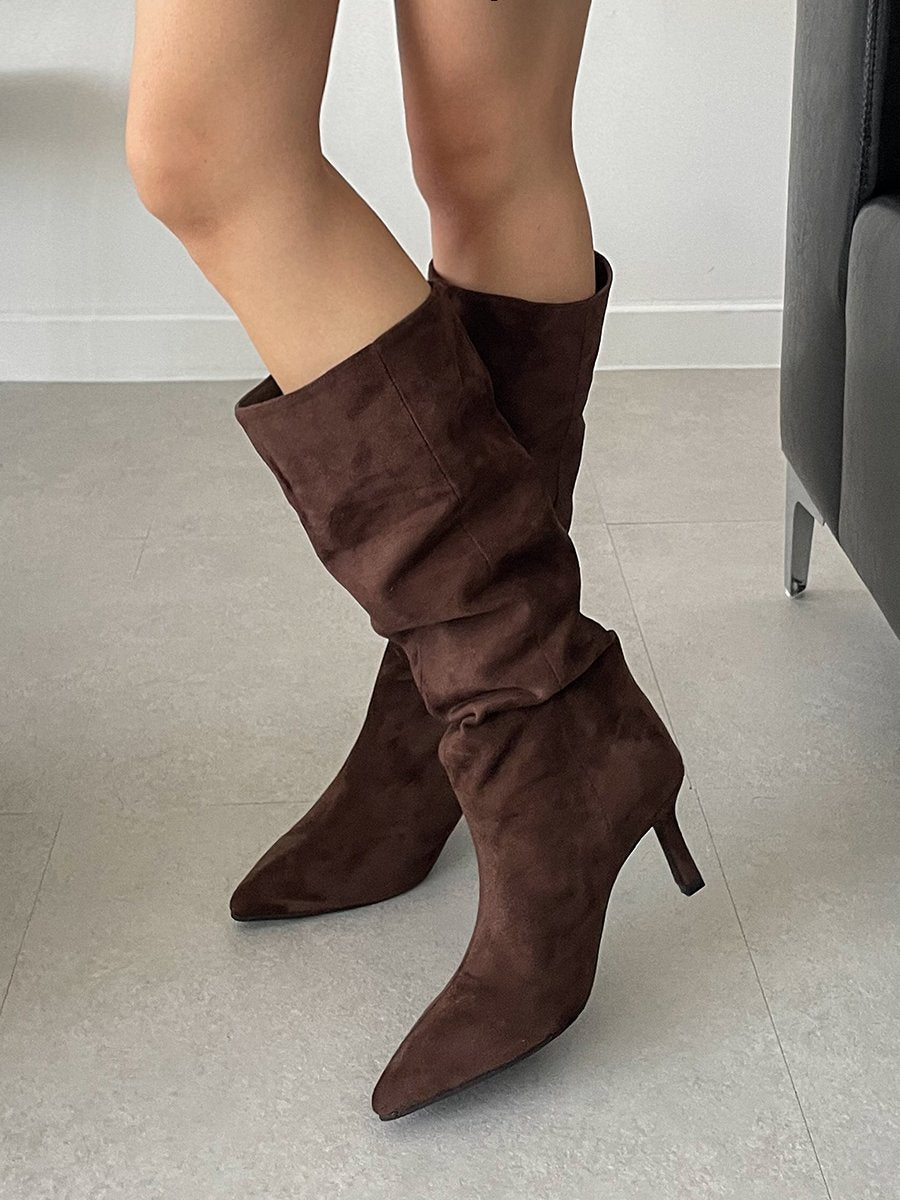 pleated suede long boots