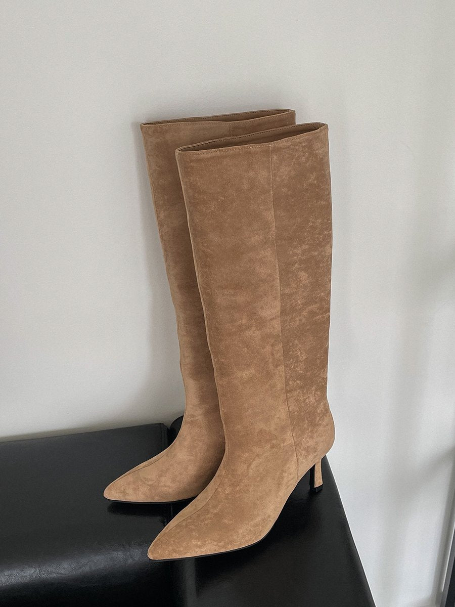 pleated suede long boots
