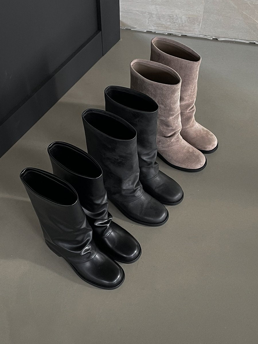 Natural folding boots