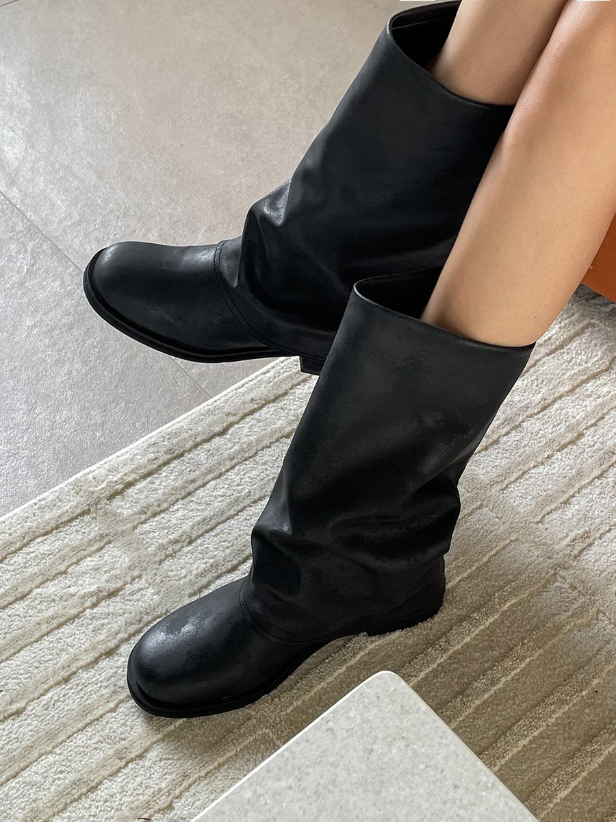 Natural folding boots