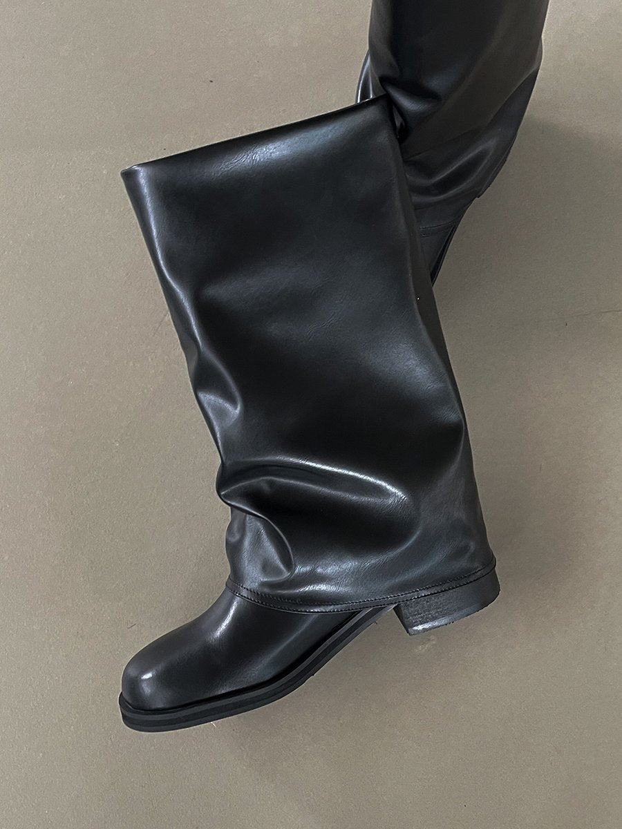 Natural folding boots