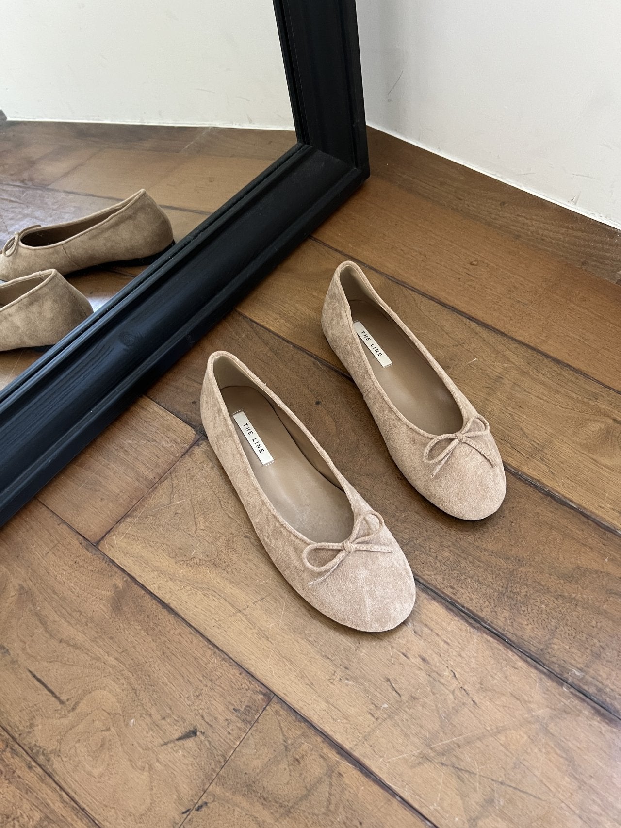 Suede 1cm Ribbon Flat