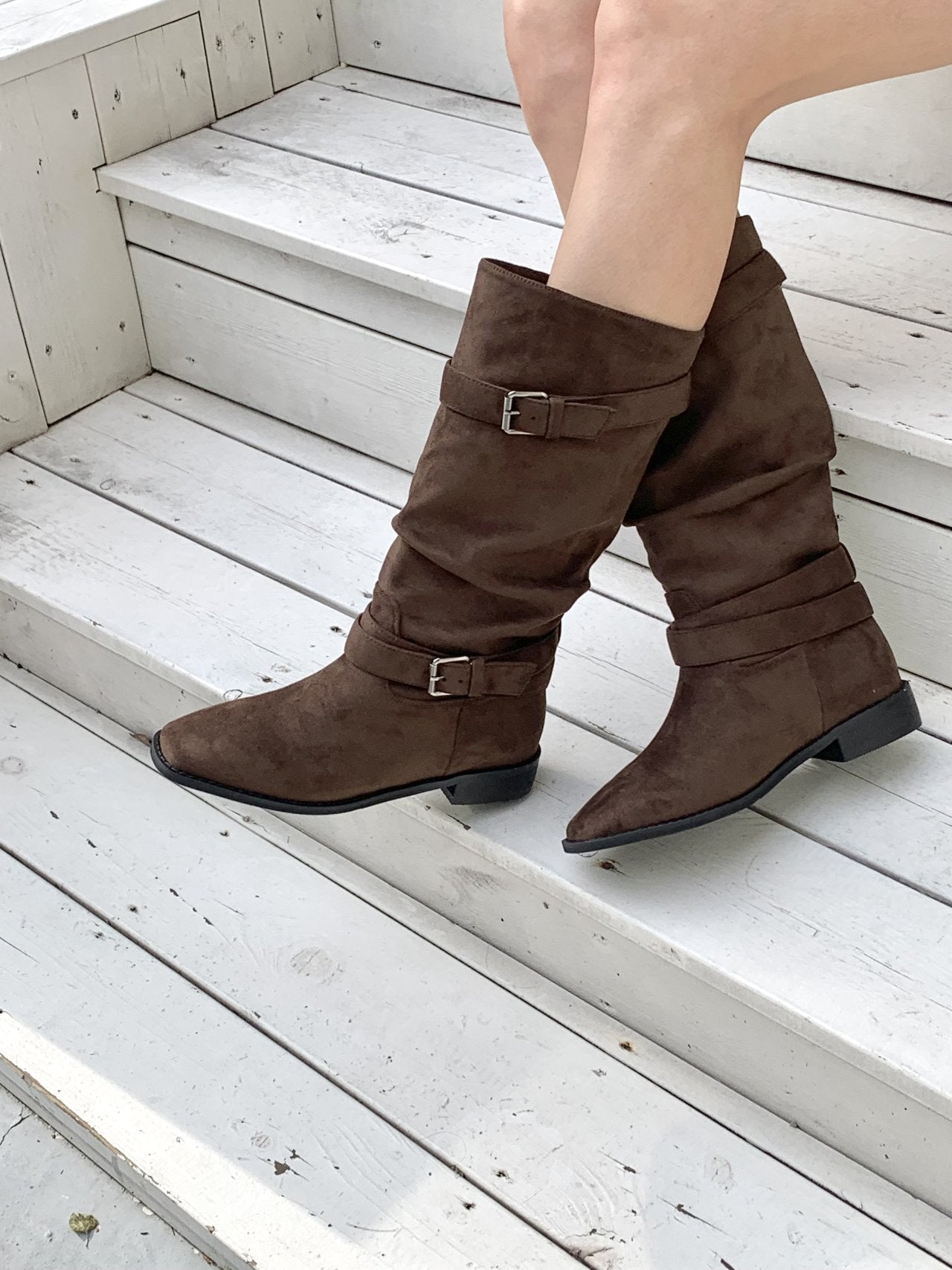 Belt detachable suede boots