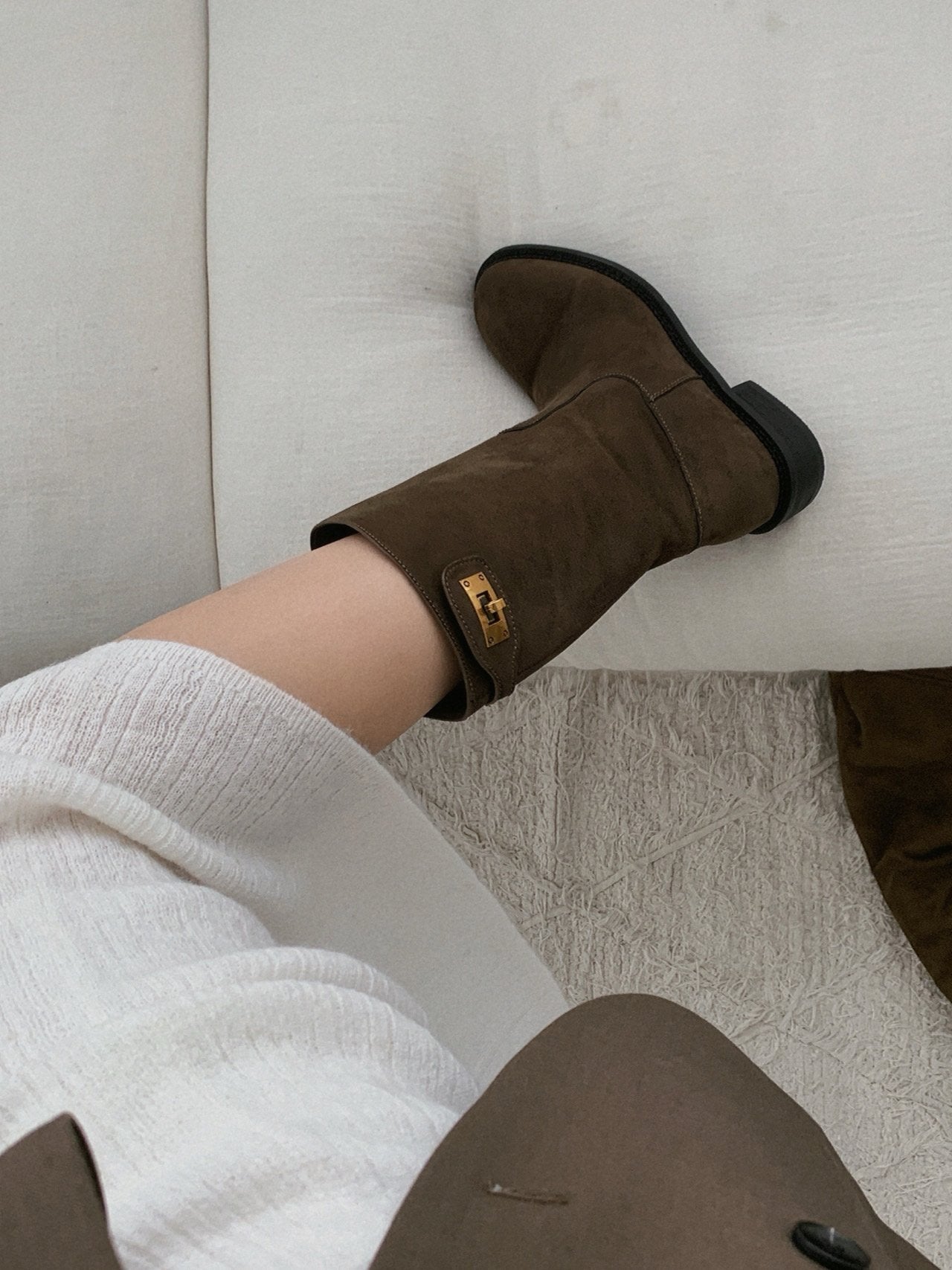 Vintage Buckle Half Boots