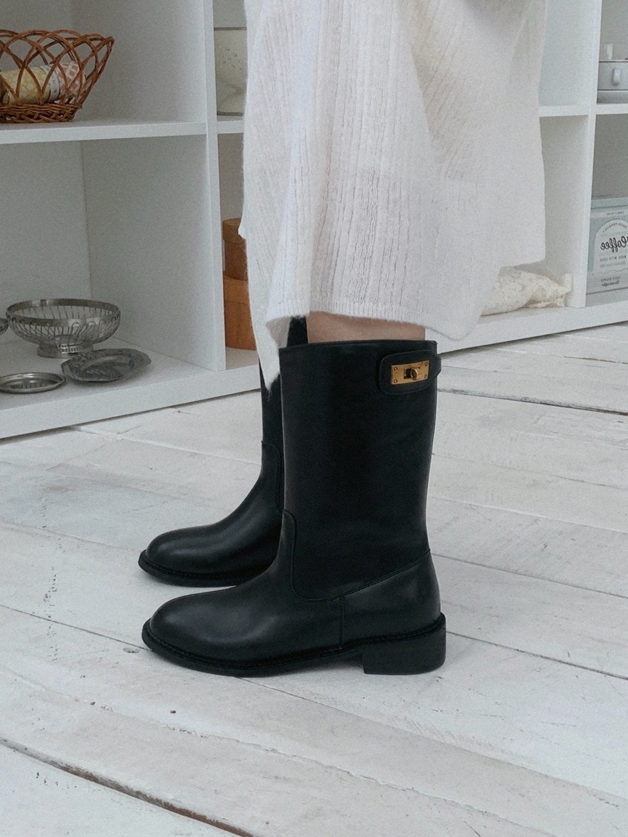 Vintage Buckle Half Boots