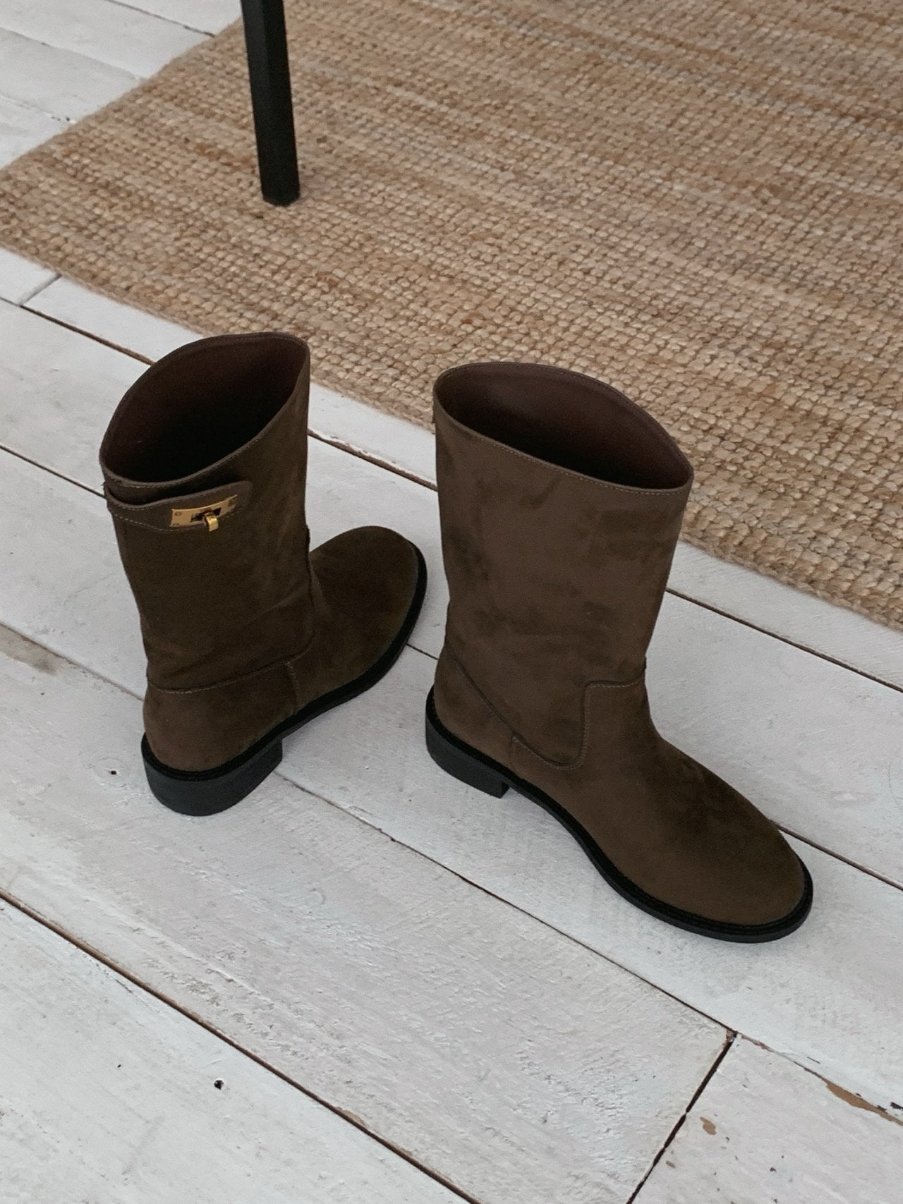 Vintage Buckle Half Boots