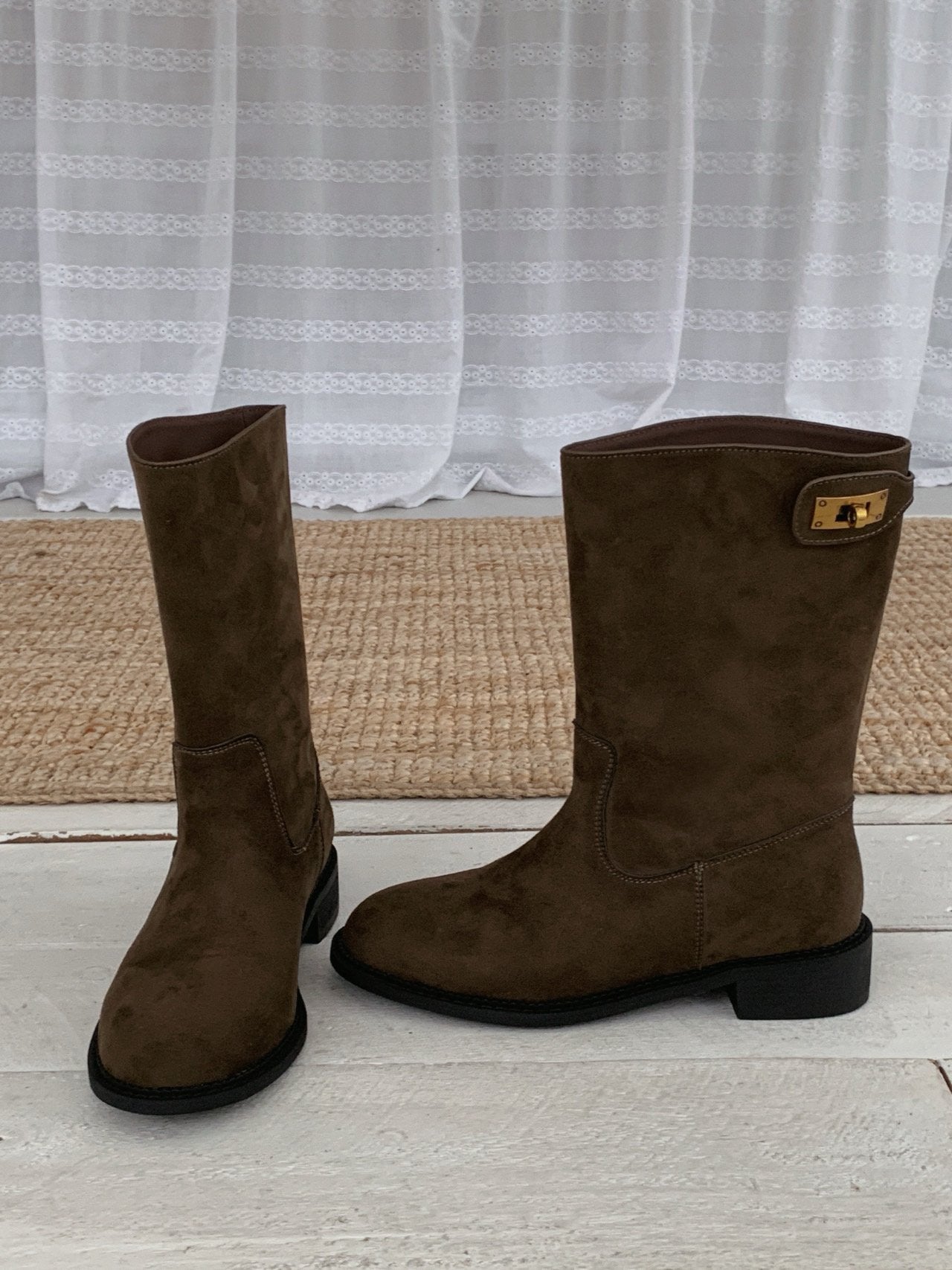 Vintage Buckle Half Boots