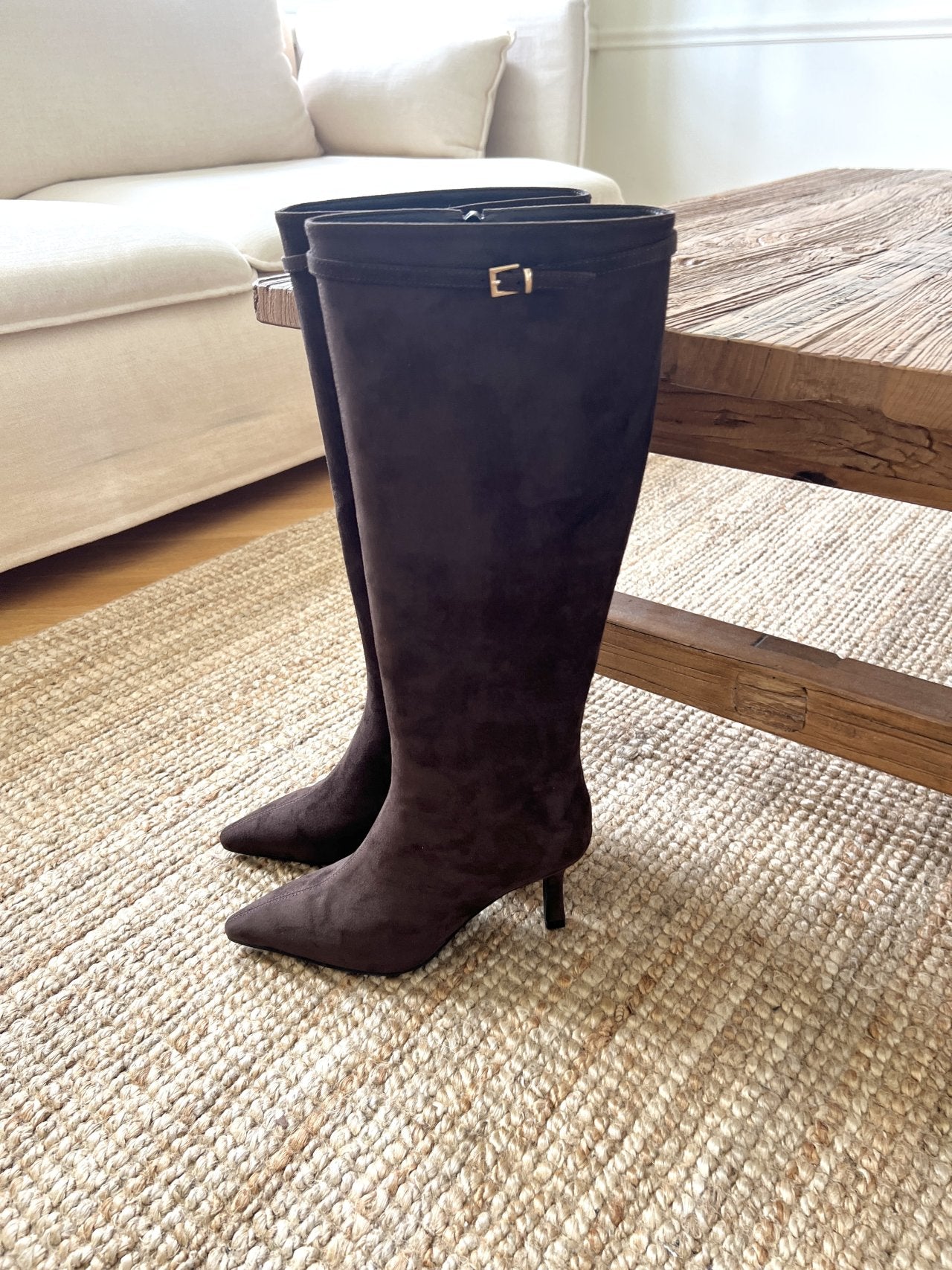 Suede 7cm long boots