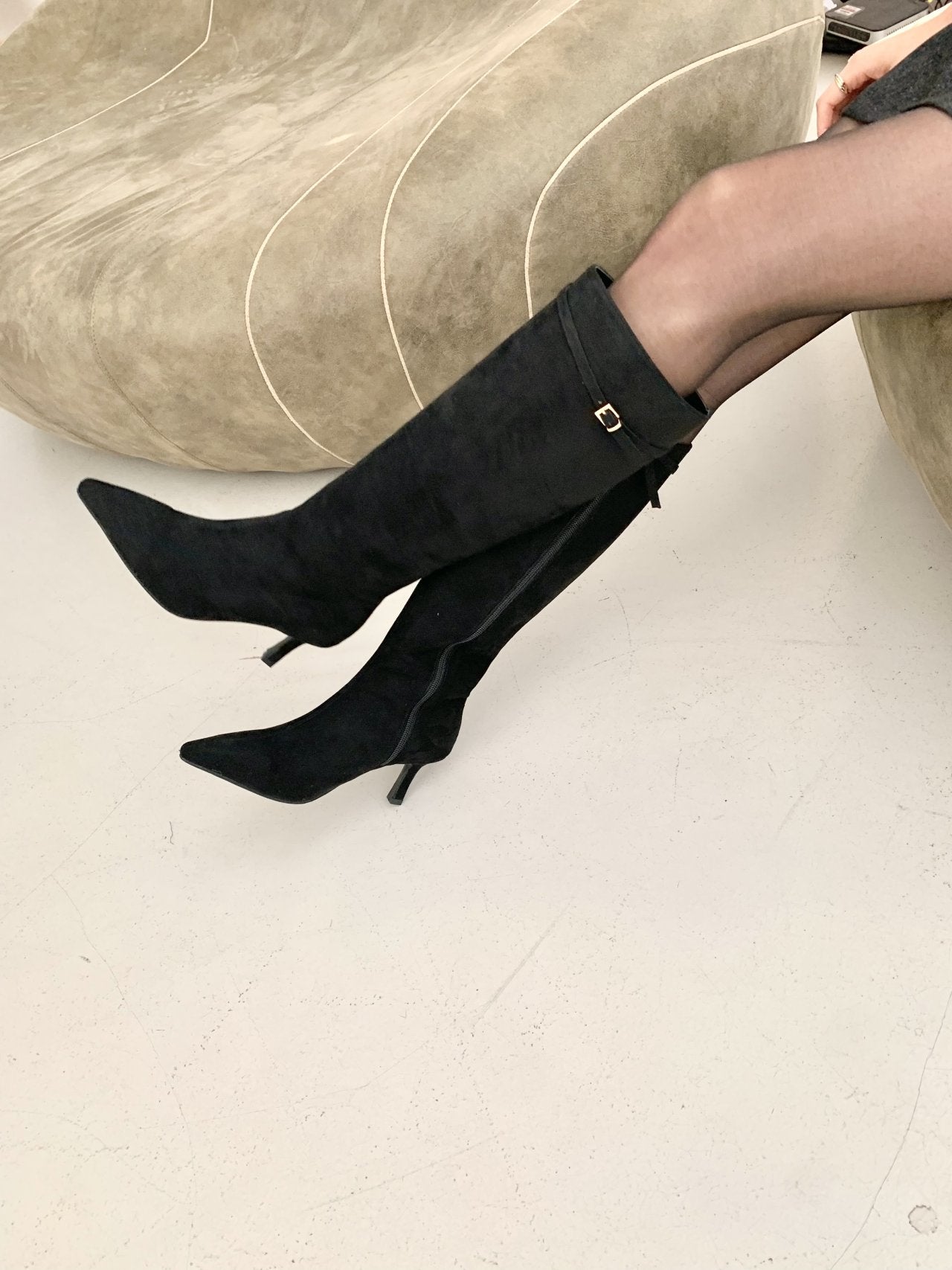 Suede 7cm long boots