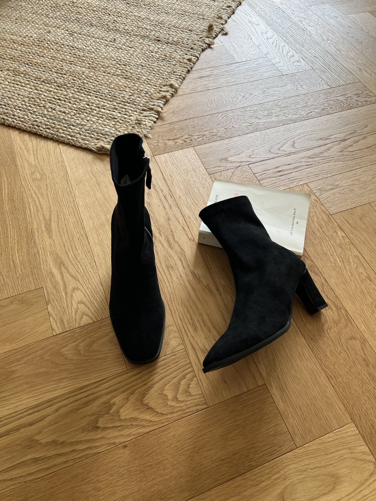 Suede Round 7cm Ankle Boots