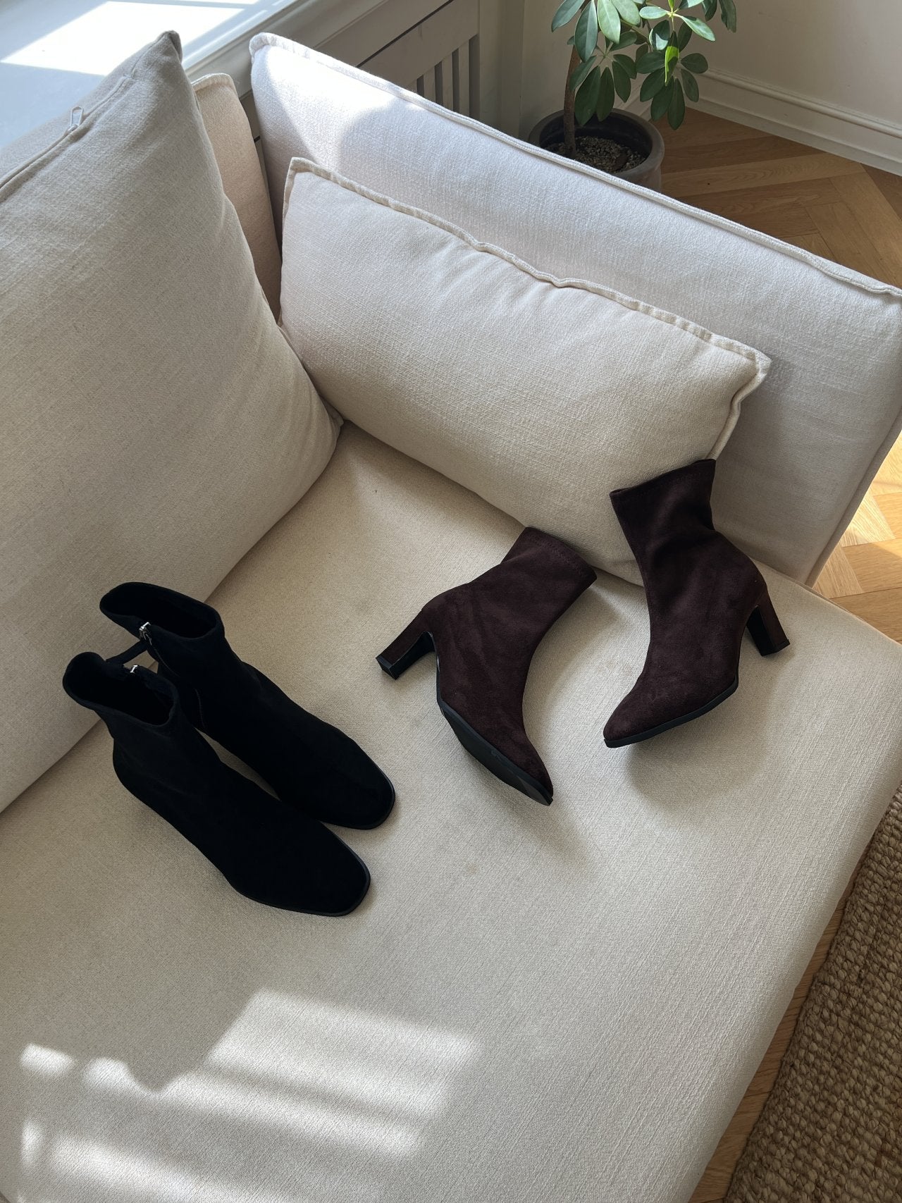 Suede Round 7cm Ankle Boots
