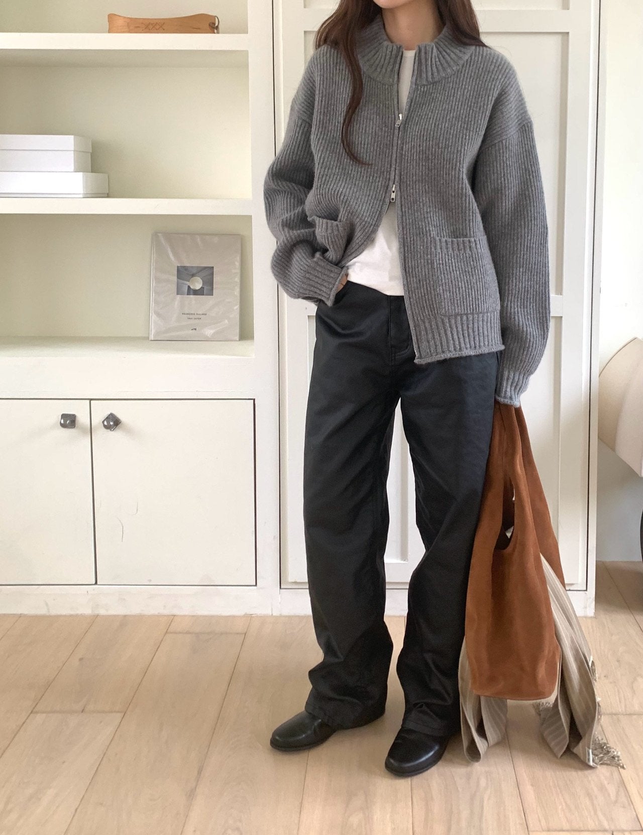 deondo yak pocket zip-up-3col