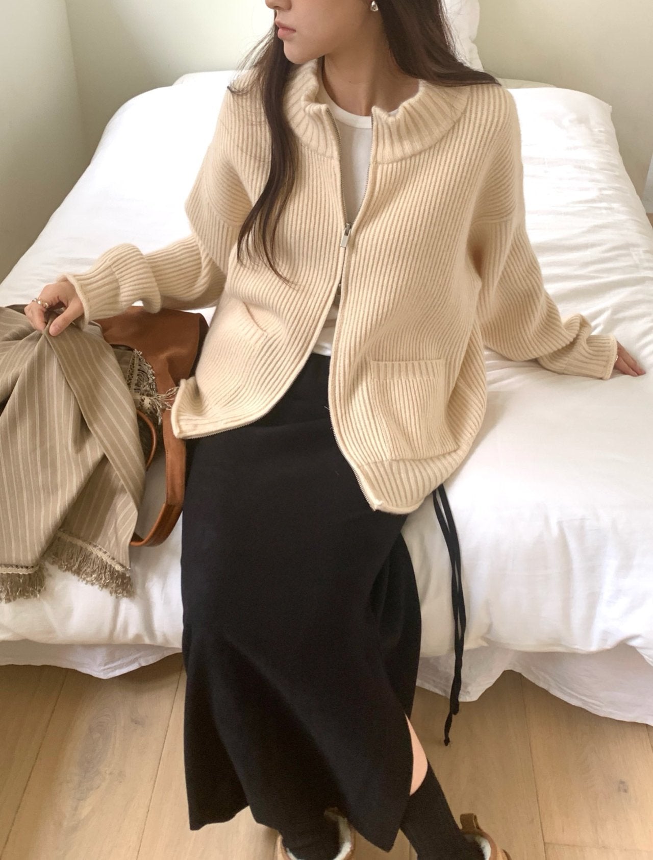 deondo yak pocket zip-up-3col