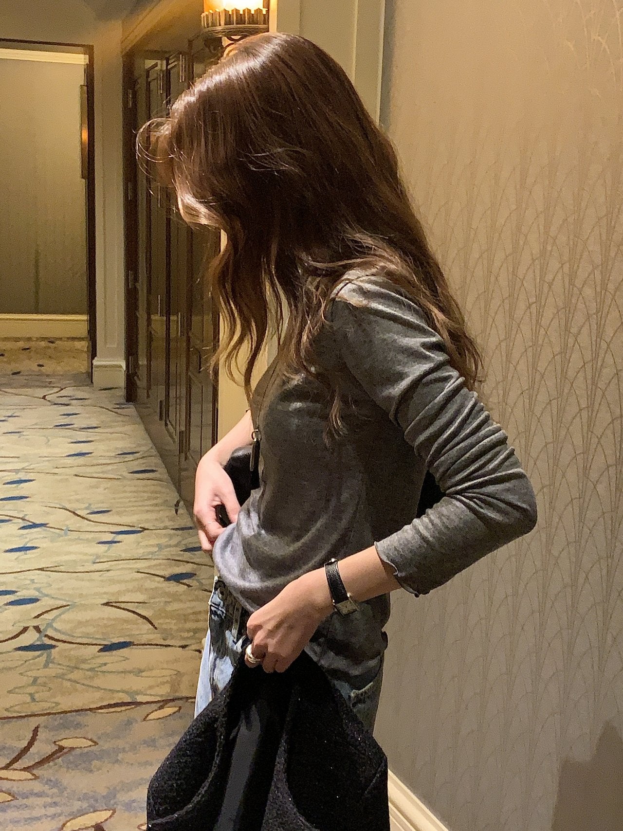 Maren round-beck frill T-2col