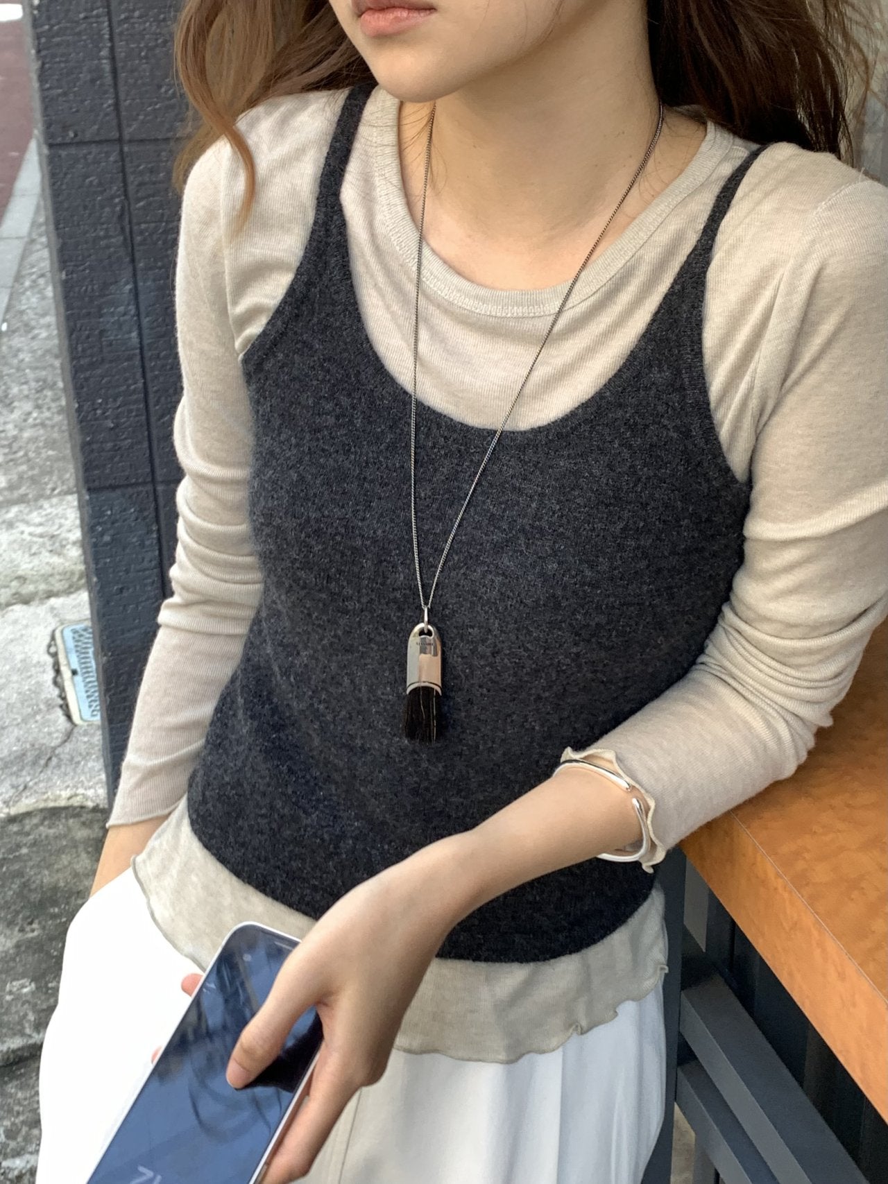 Maren round-beck frill T-2col