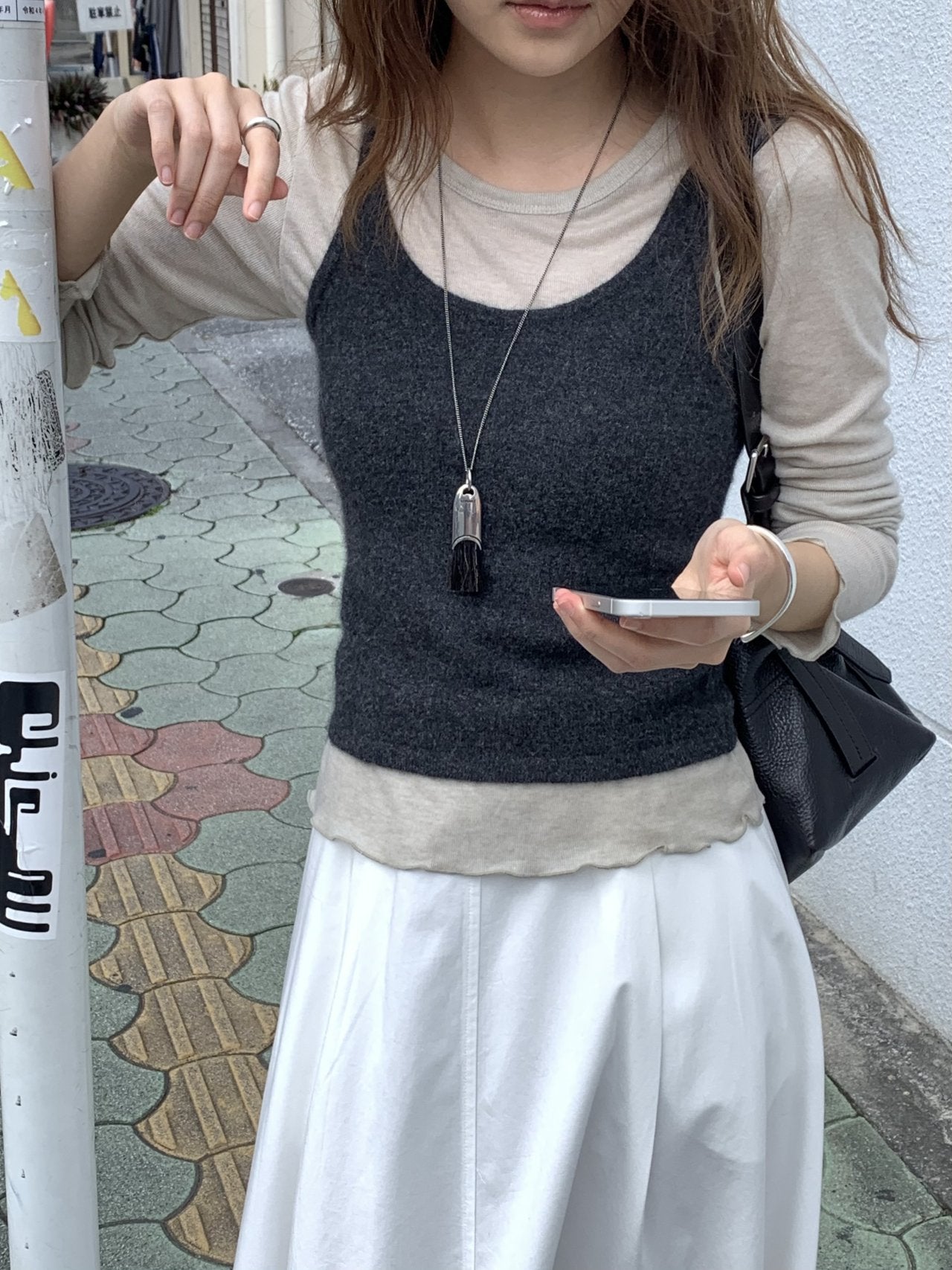 Maren round-beck frill T-2col