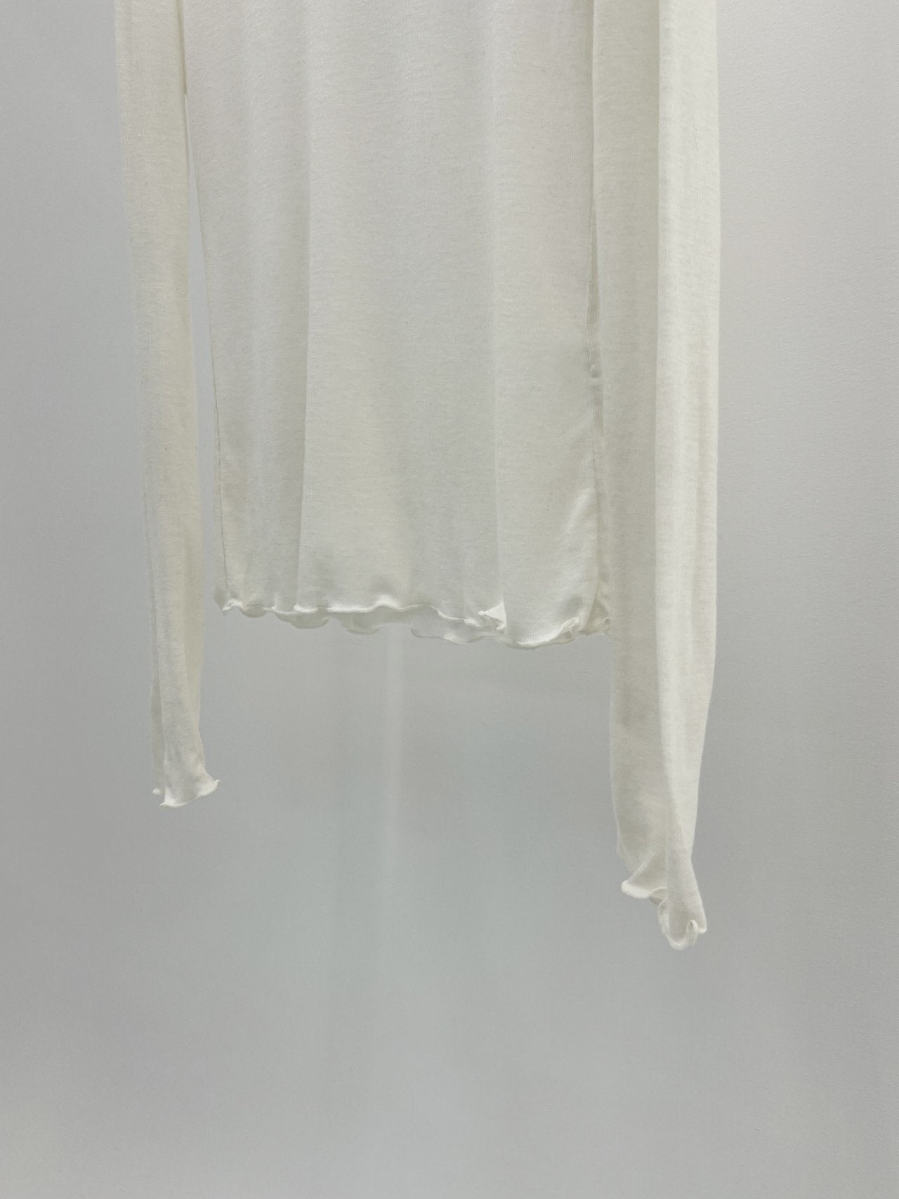 Maren round-beck frill T-2col