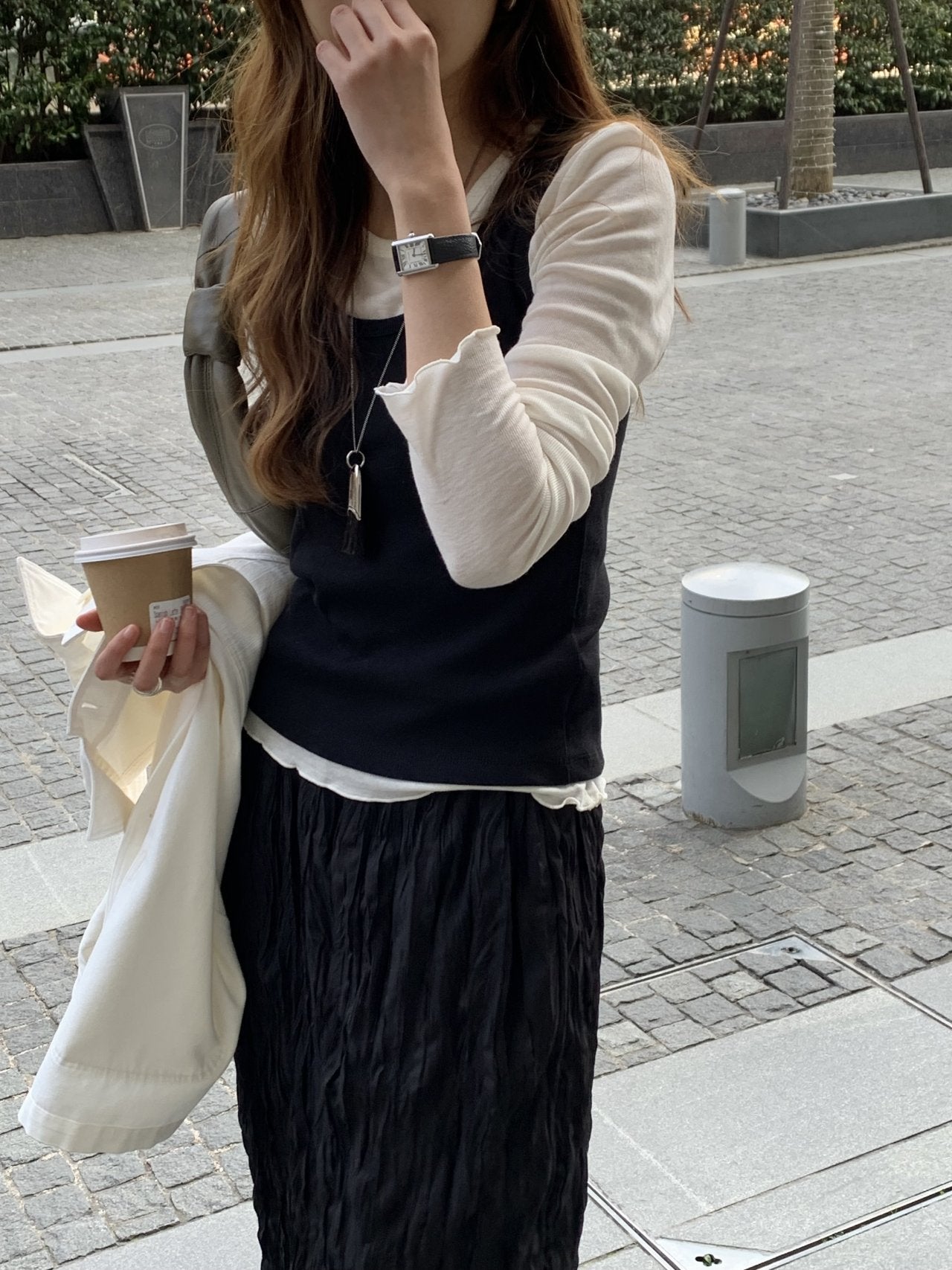 Maren round-beck frill T-2col