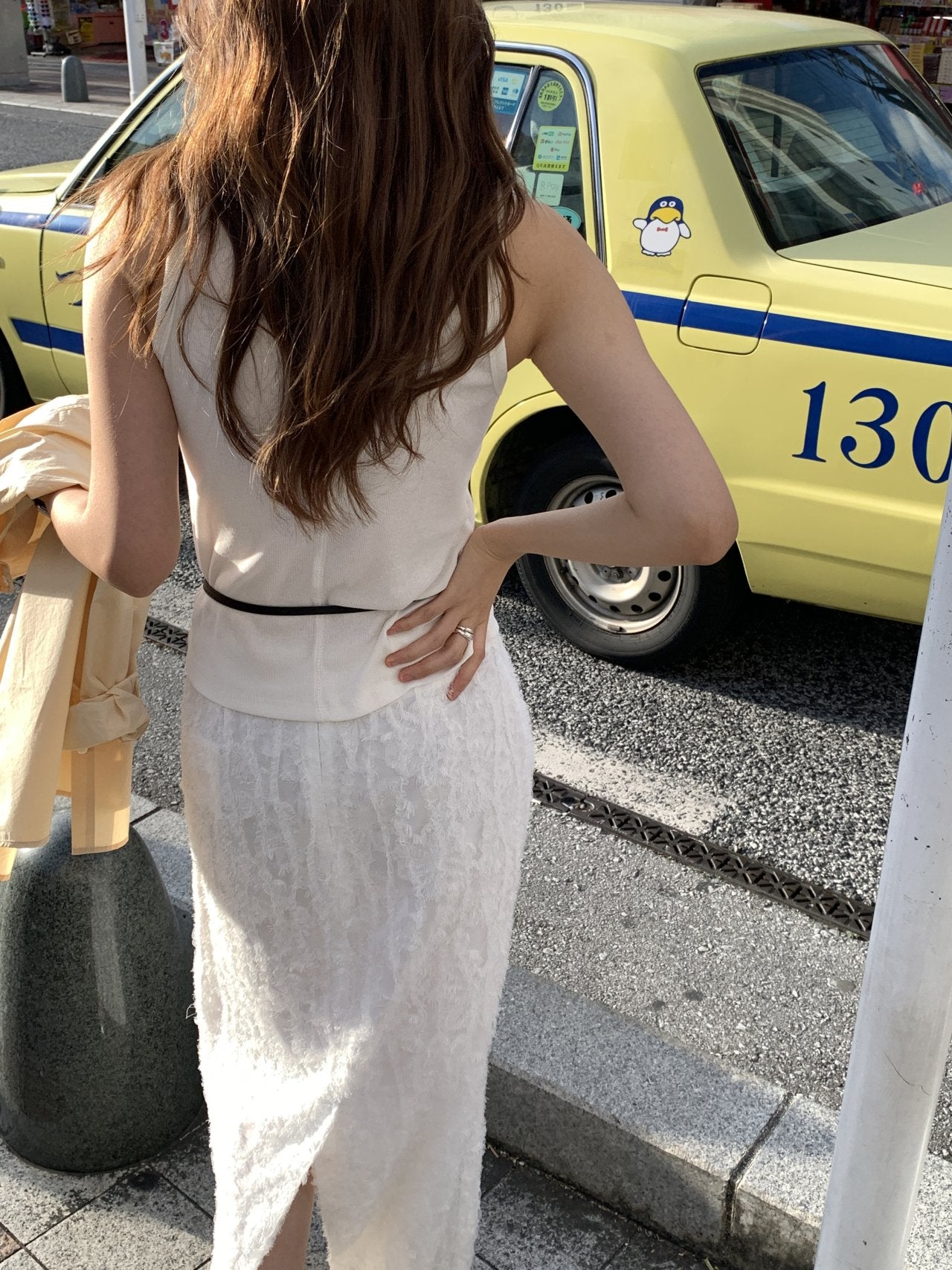 Line U-neck sleeveless-4col