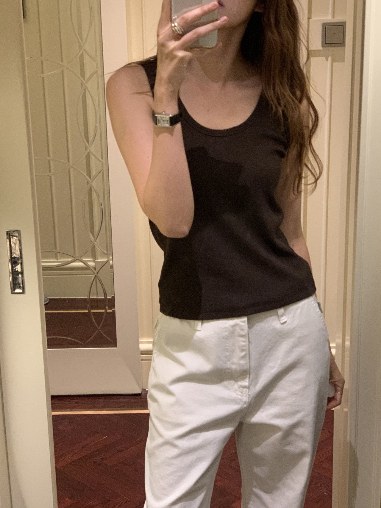 Line U-neck sleeveless-4col