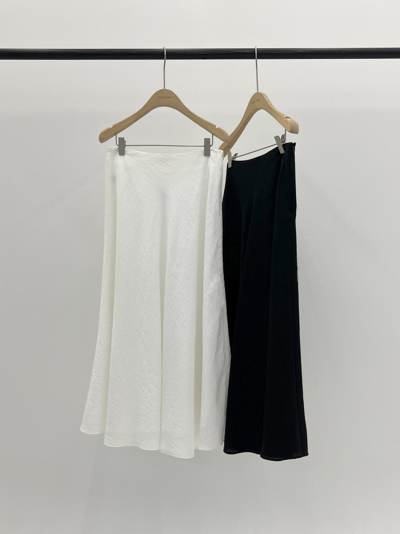 Selena tencel long flare skirt-2col