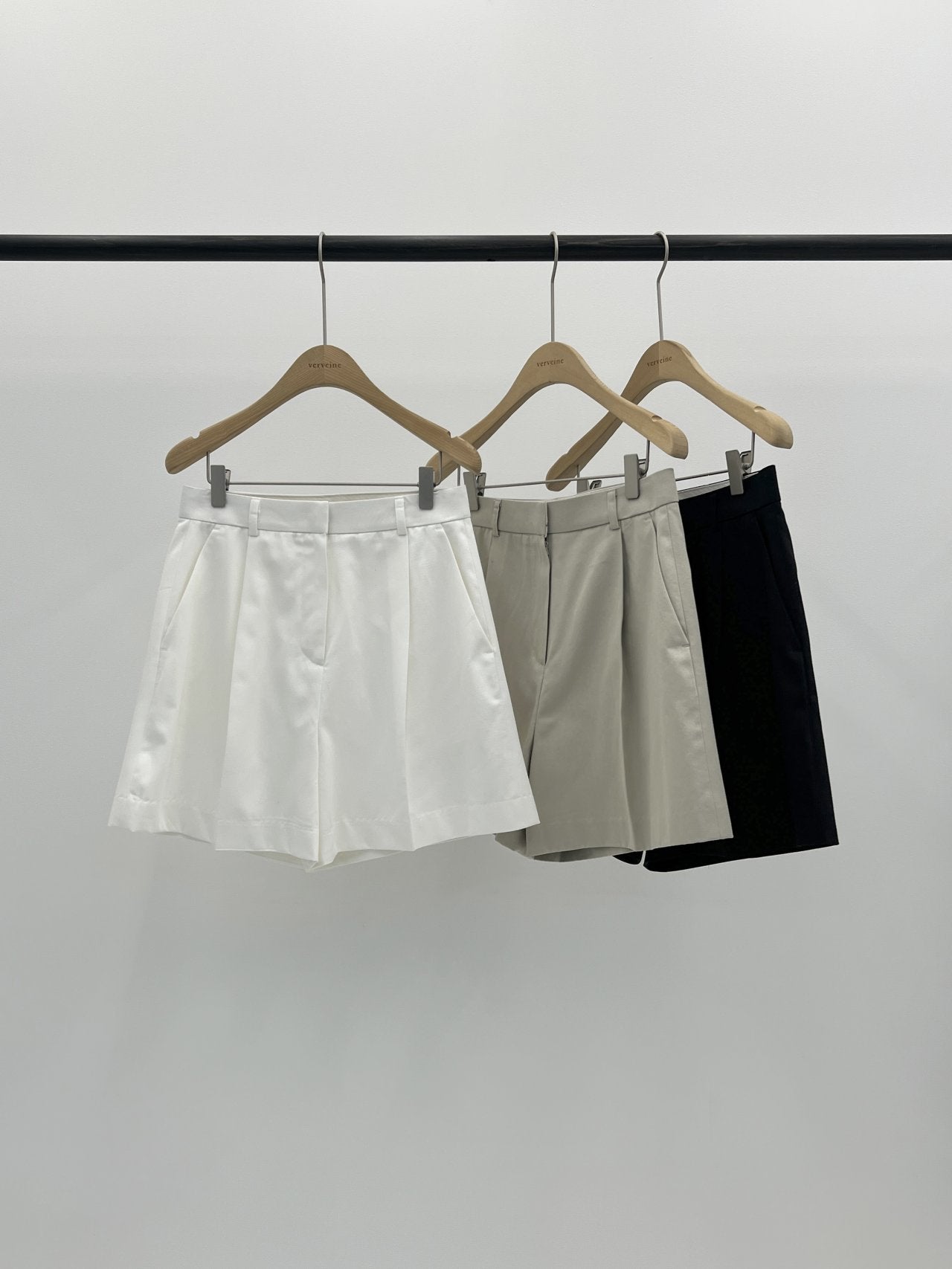 Classic pintuck half pants-3col