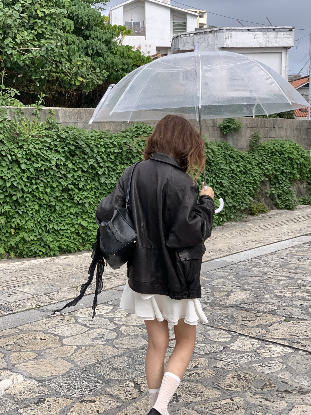 Naha pleats triangle scarf-2col