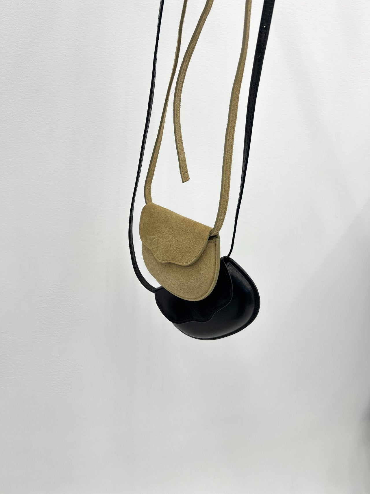 Selly cow leather mini bag-2col