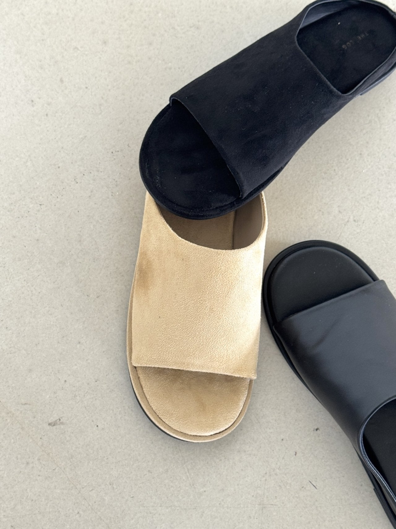 Daily Simple Slippers