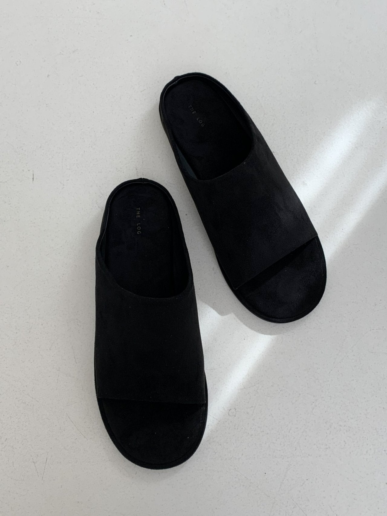 Daily Simple Slippers