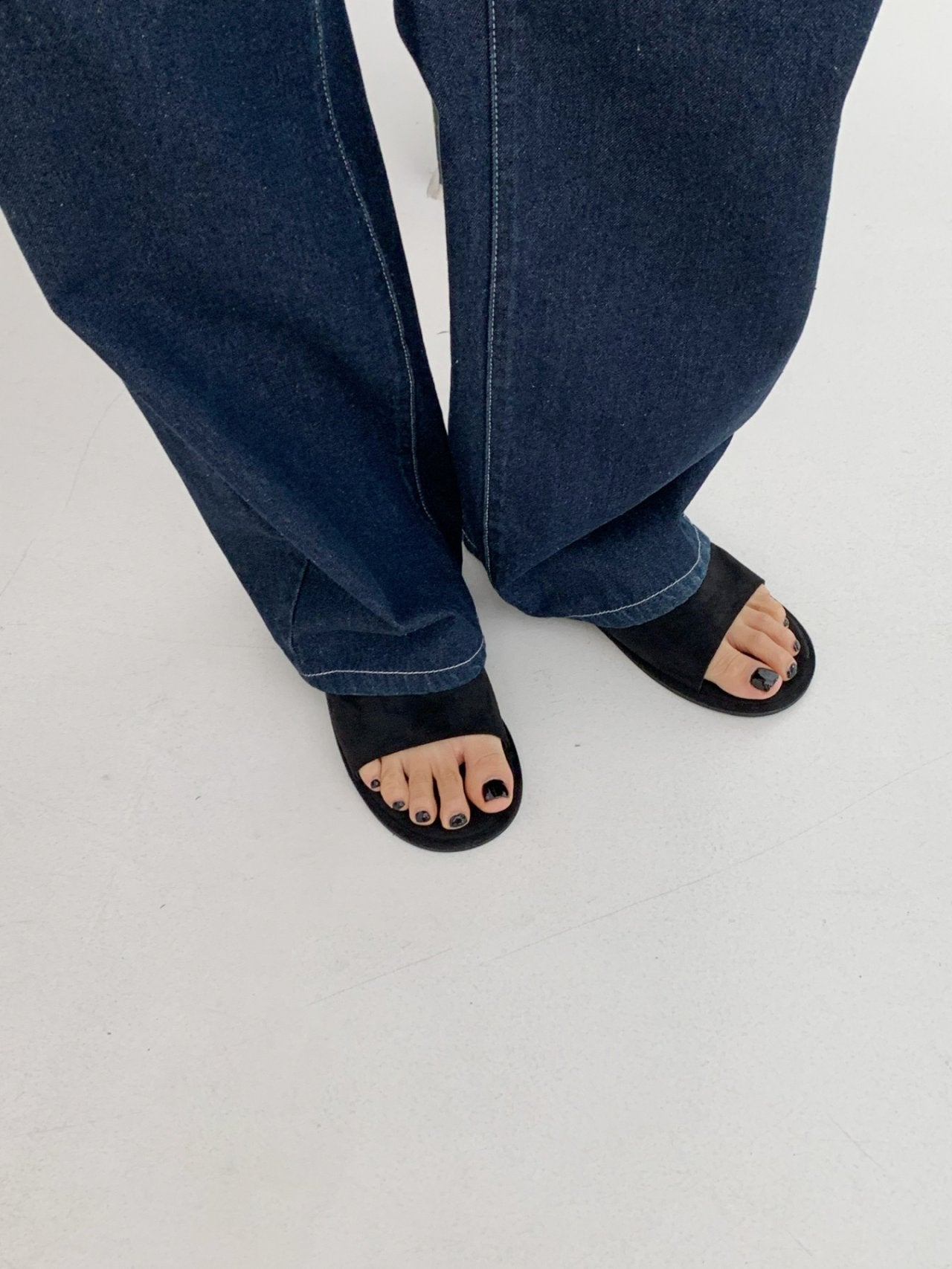 Daily Simple Slippers