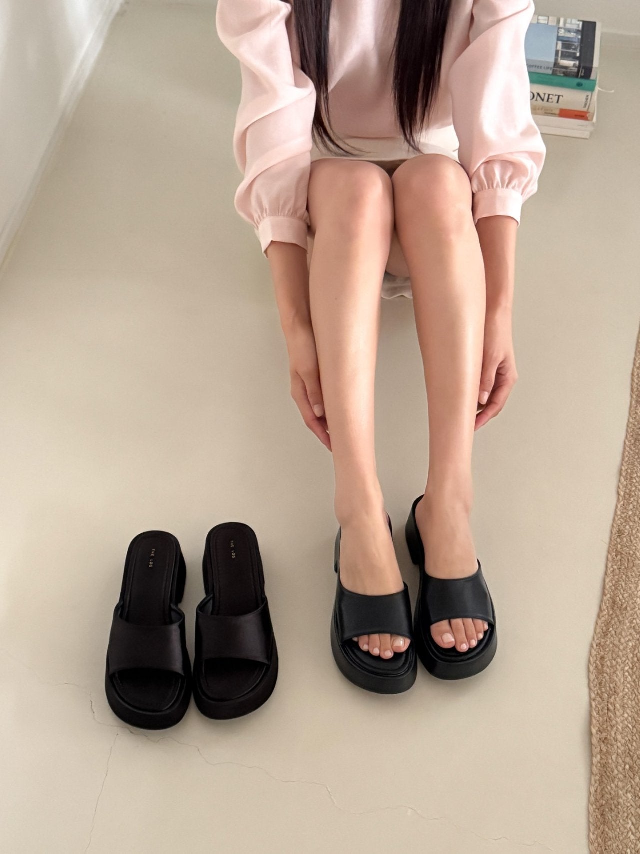 hoop slippers
