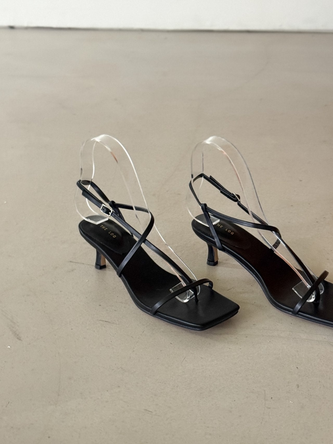 strap camellia sandals