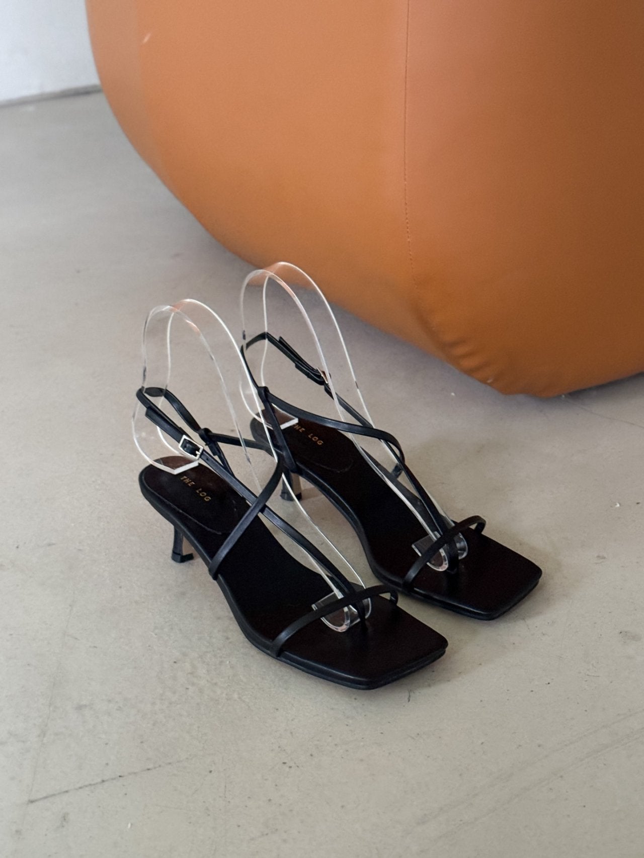 strap camellia sandals
