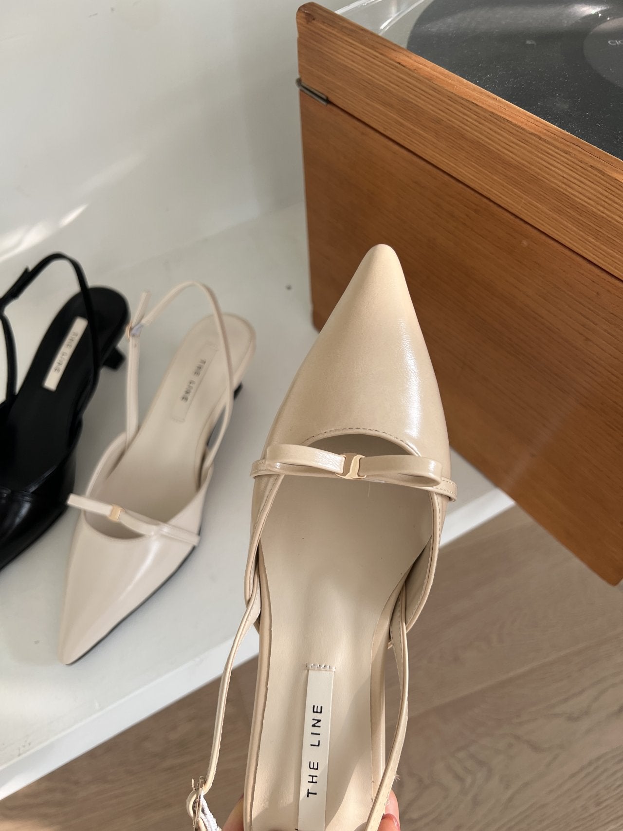 ribbon sling back