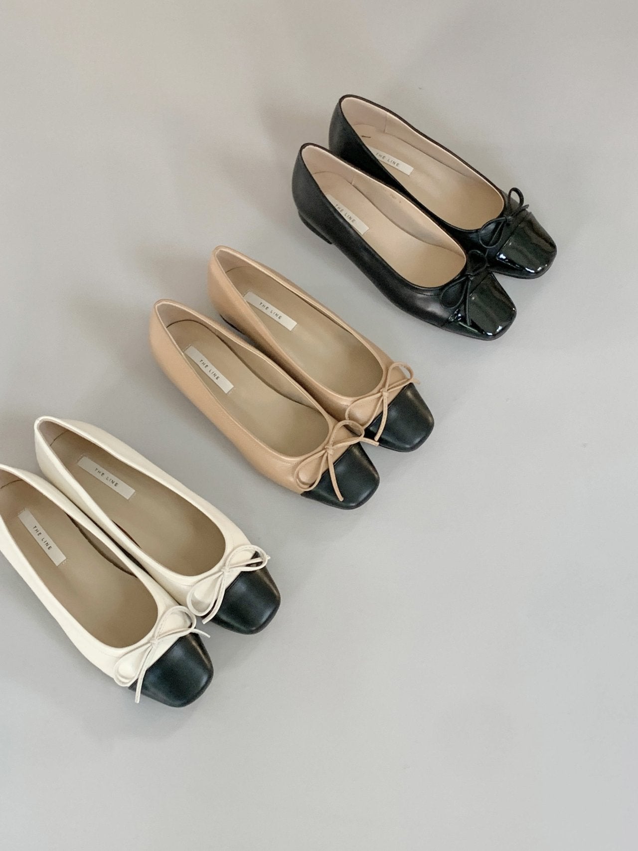 Two-tone combi ribbon flat